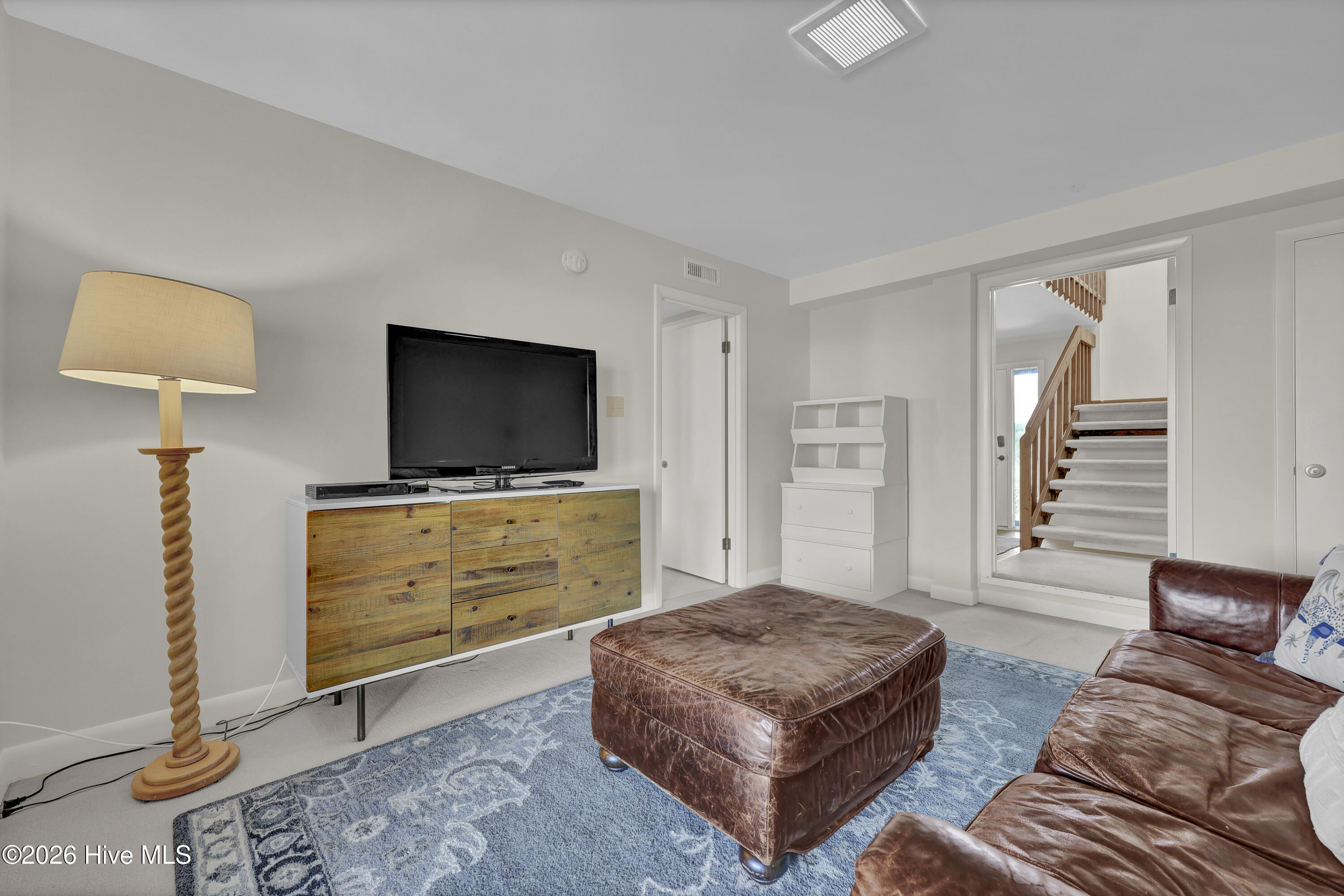138 Beach Road S Property Photo 14
