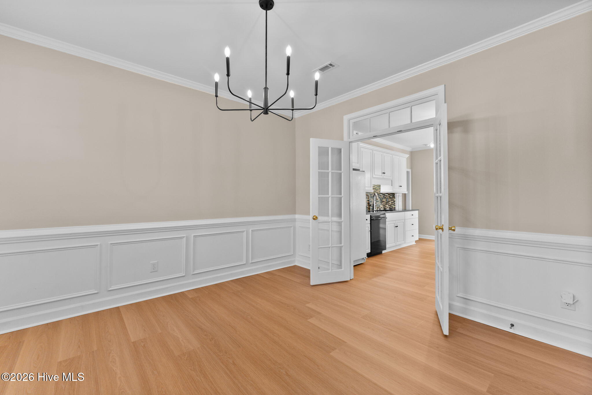 5107 Windmill Place Property Photo 6