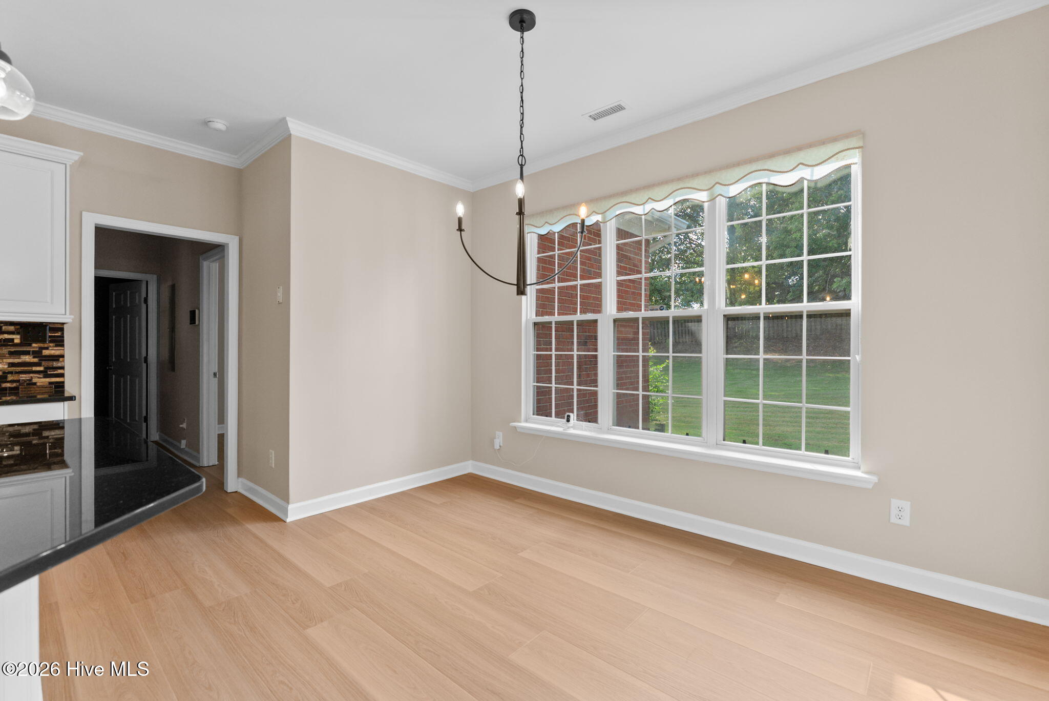 5107 Windmill Place Property Photo 13