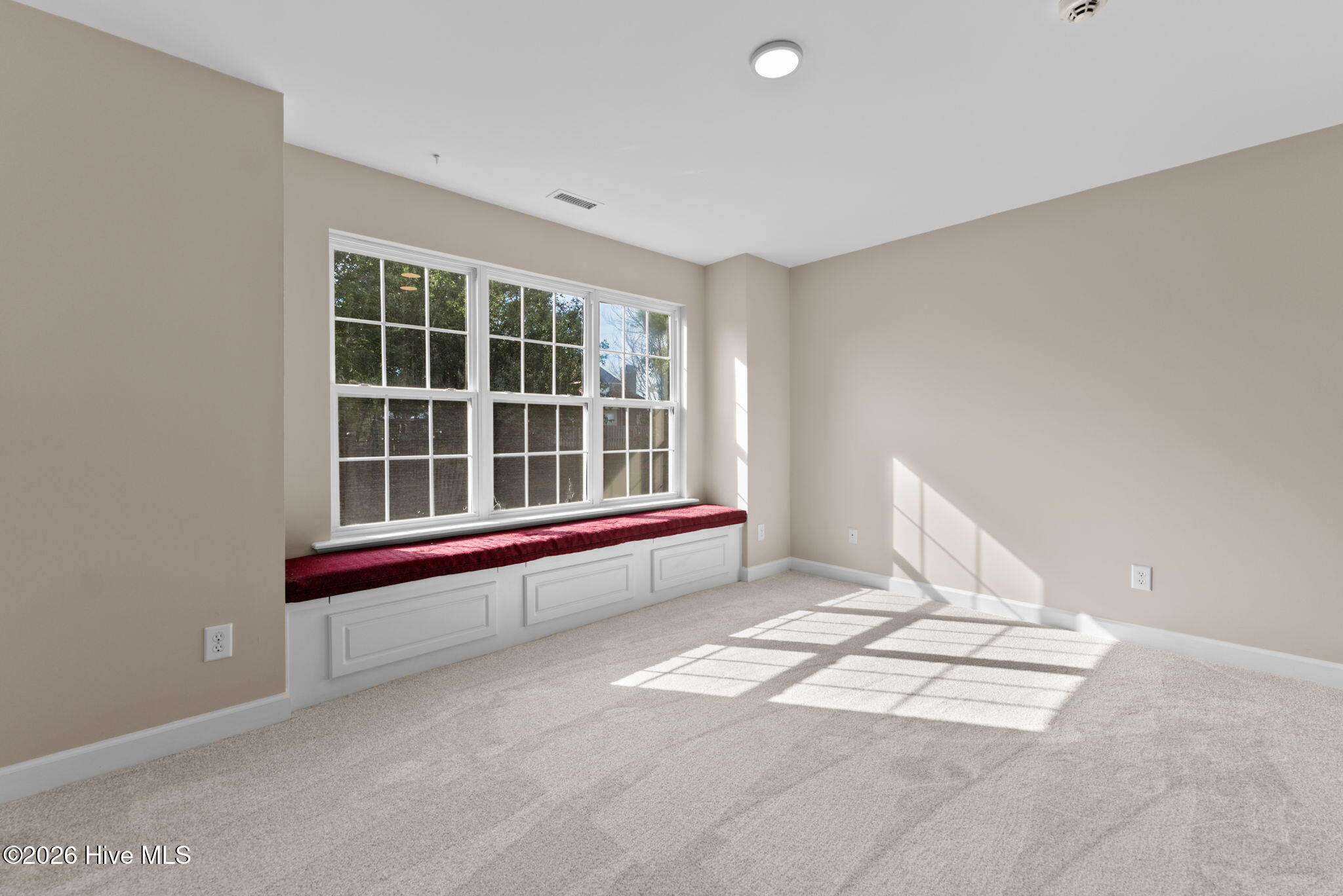 5107 Windmill Place Property Photo 28