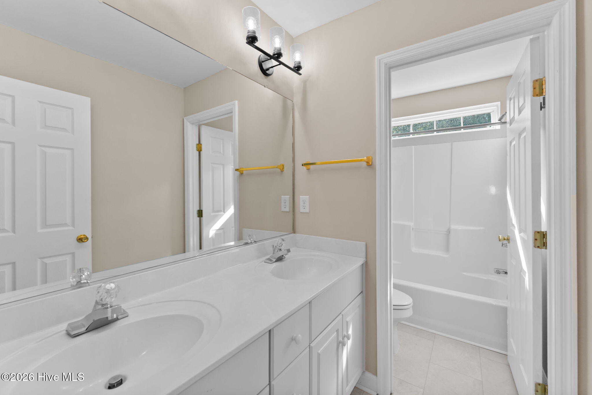 5107 Windmill Place Property Photo 29