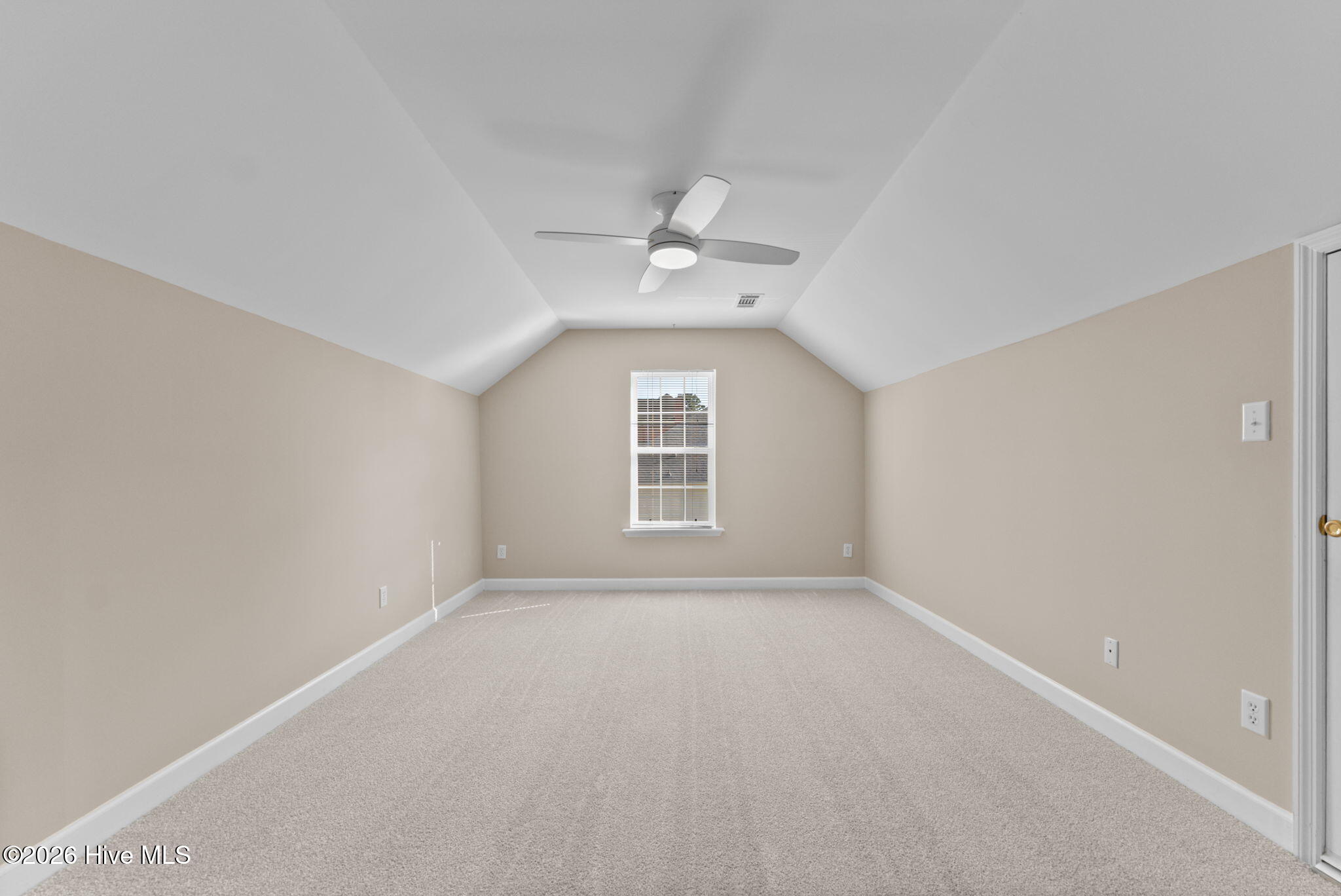 5107 Windmill Place Property Photo 30