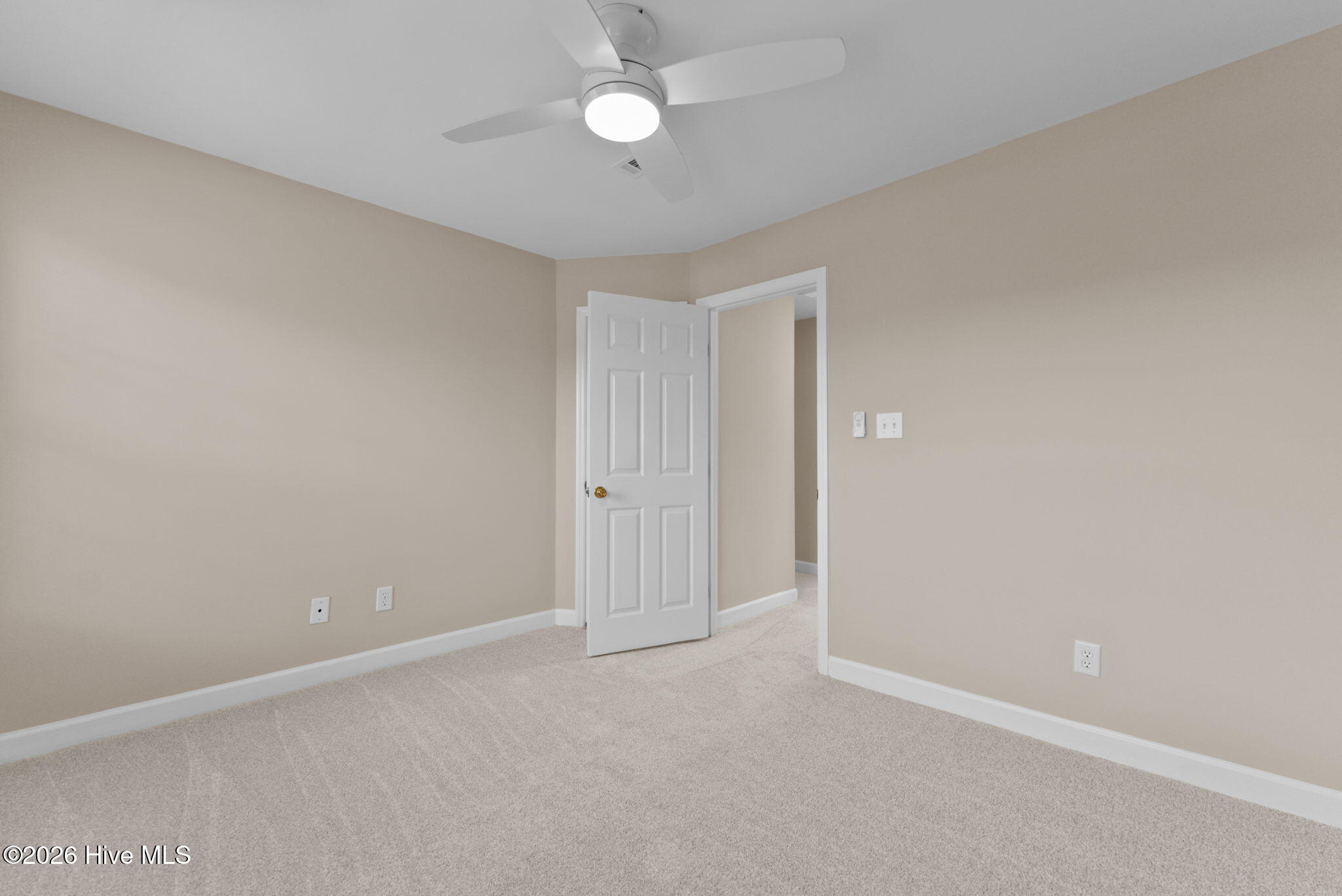 5107 Windmill Place Property Photo 33
