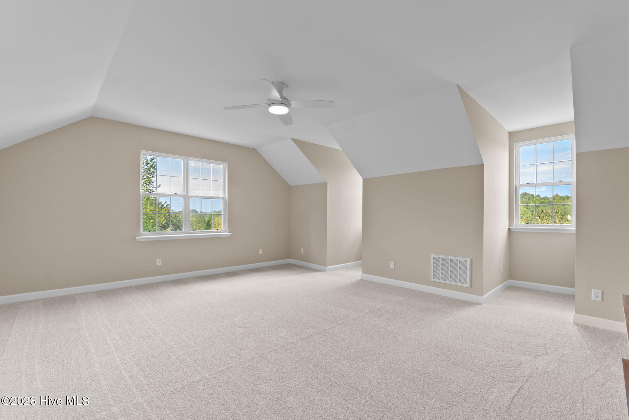 5107 Windmill Place Property Photo 34