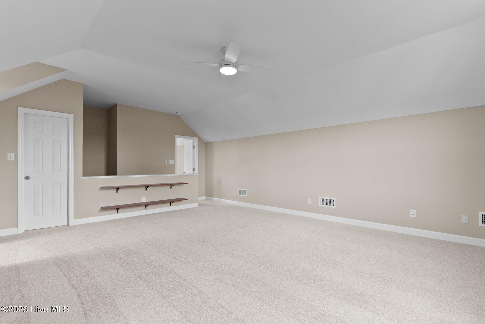 5107 Windmill Place Property Photo 35