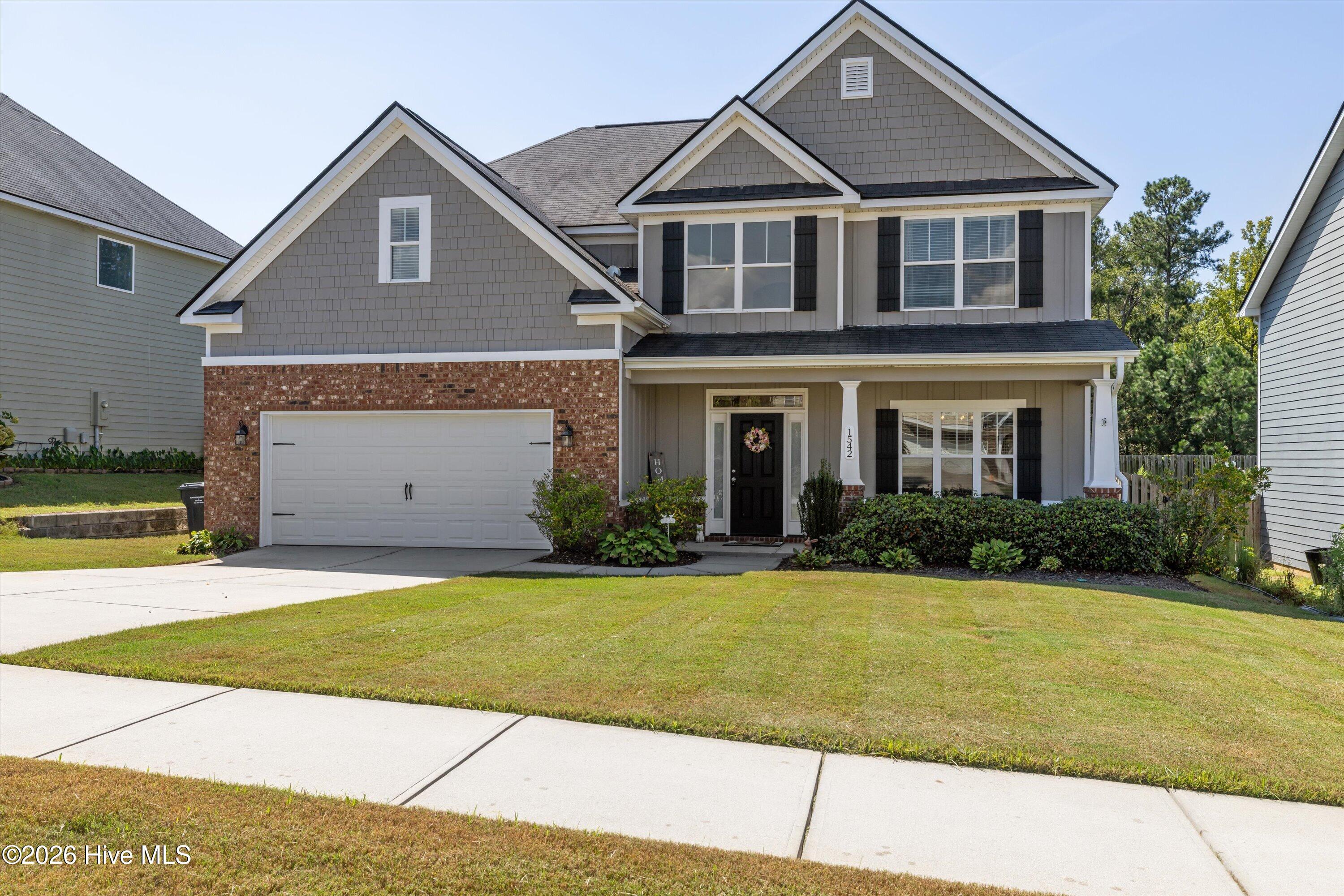 1542 Driftwood Lane Property Photo 2
