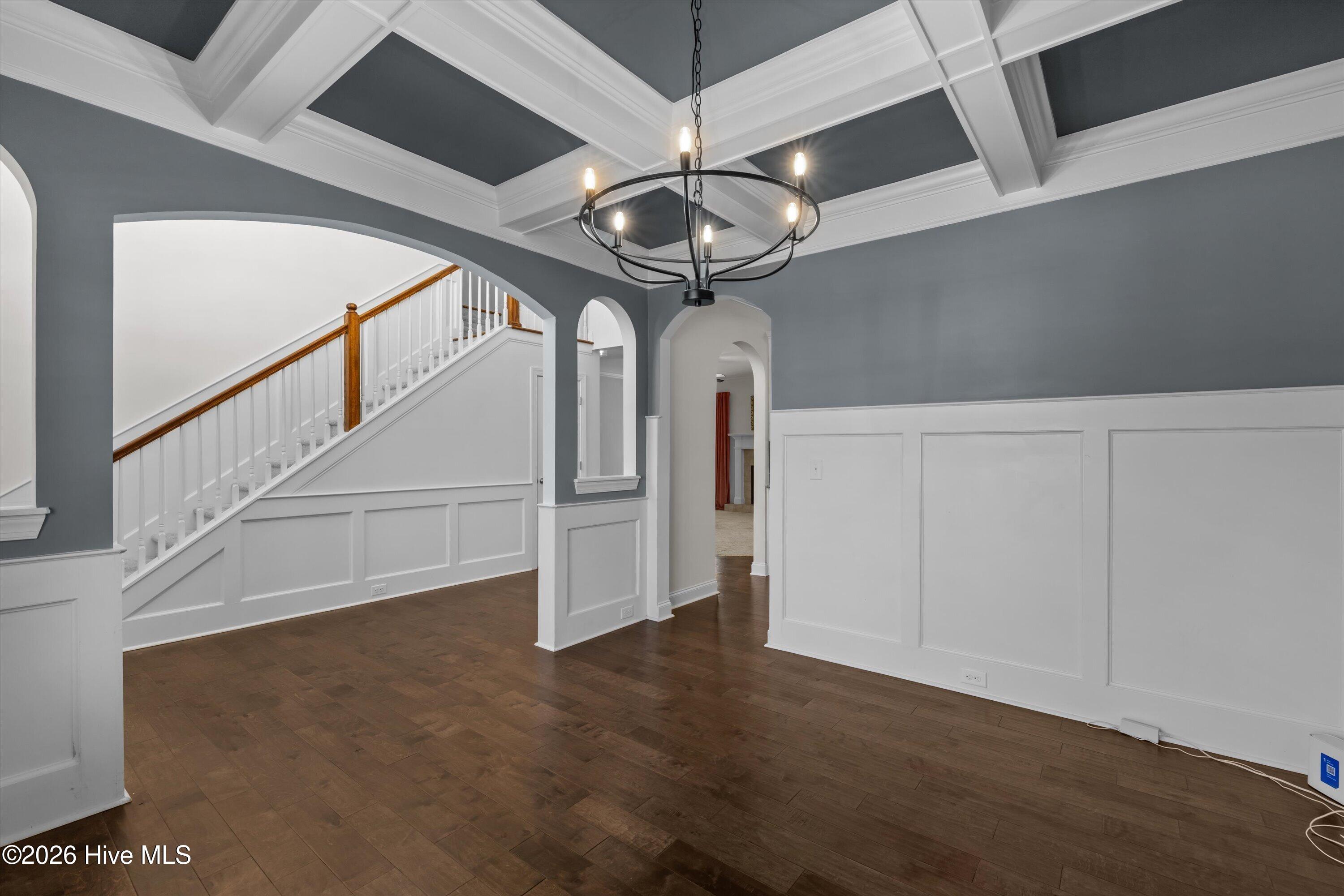 1542 Driftwood Lane Property Photo 9