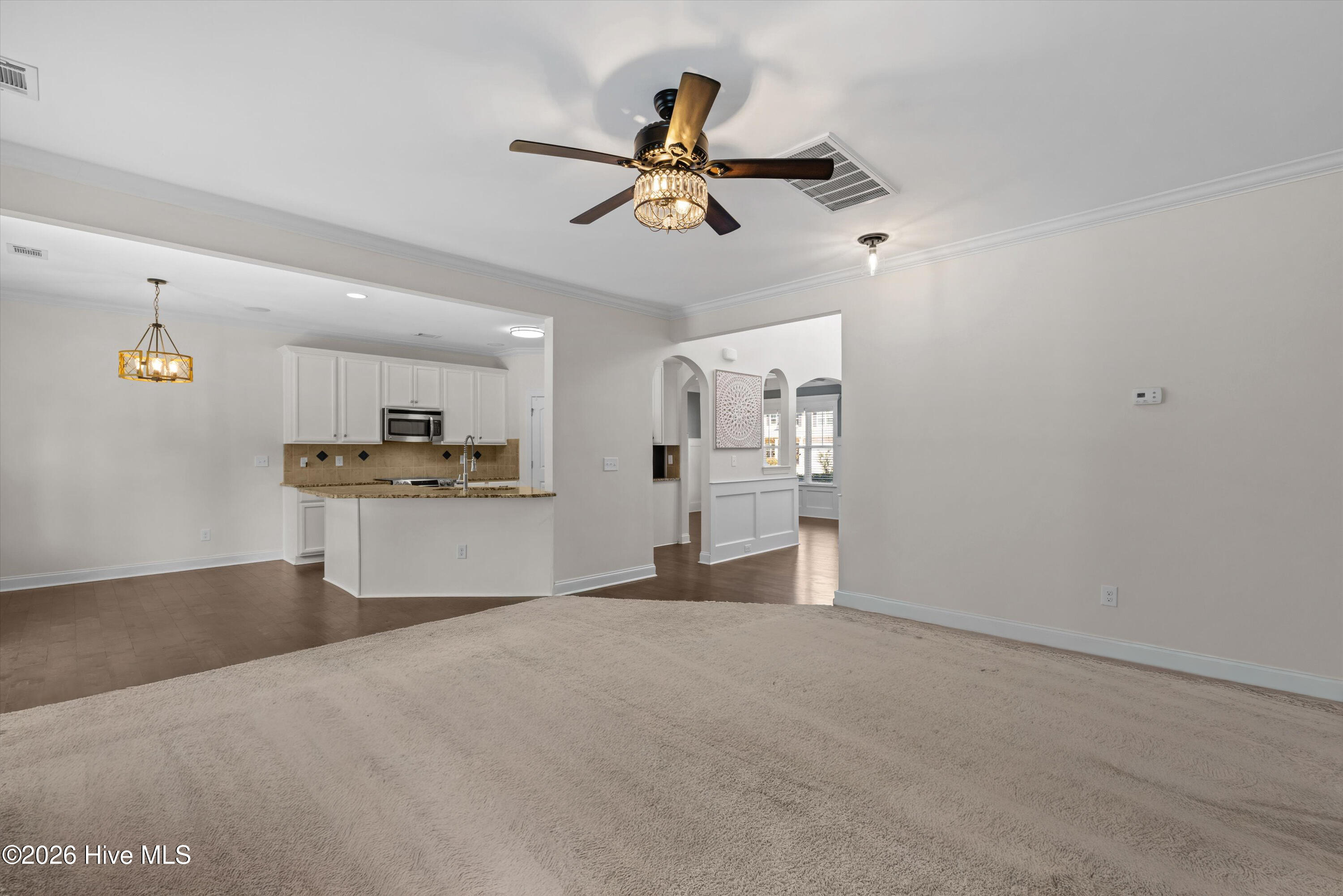 1542 Driftwood Lane Property Photo 23