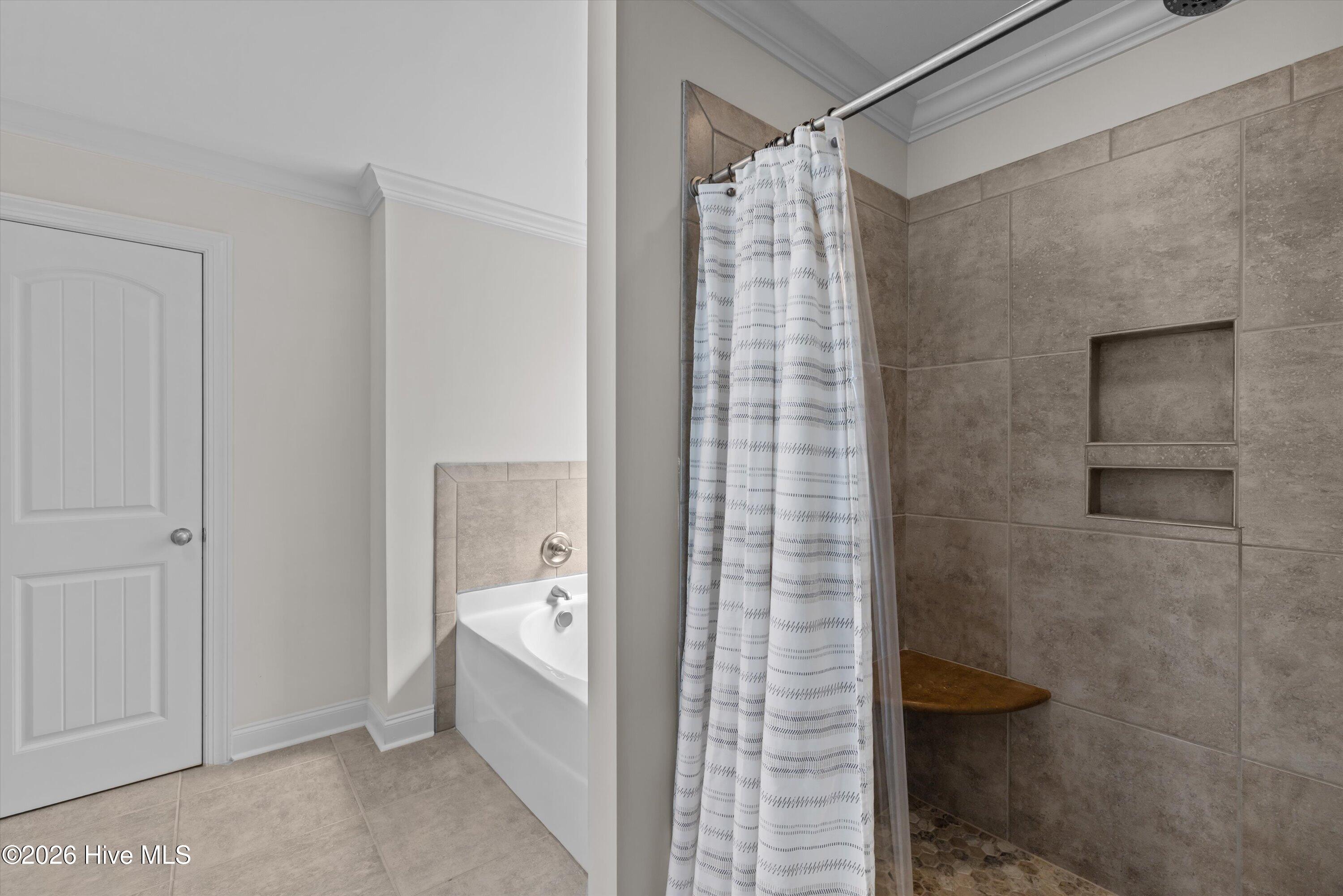 1542 Driftwood Lane Property Photo 32