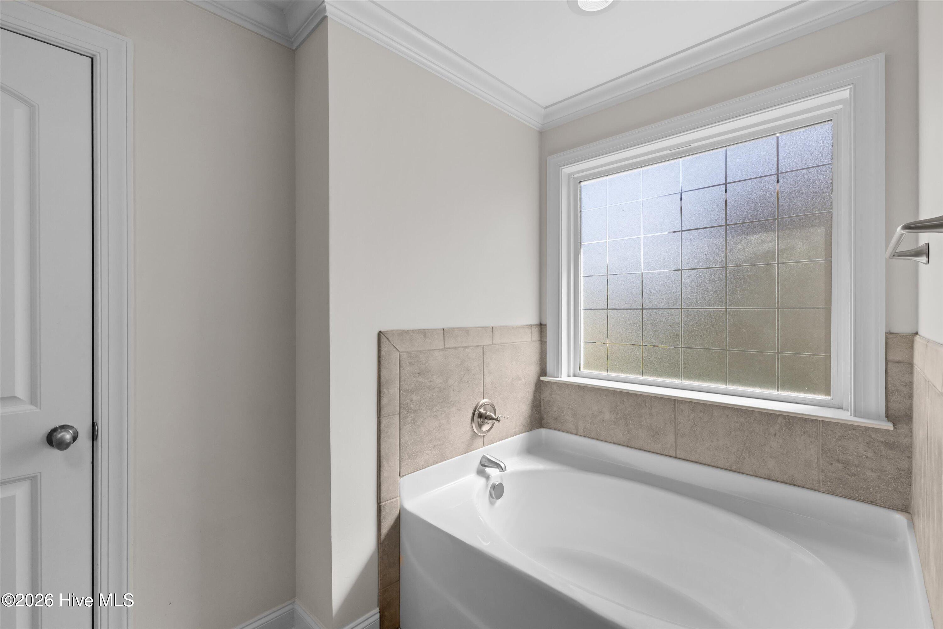 1542 Driftwood Lane Property Photo 33