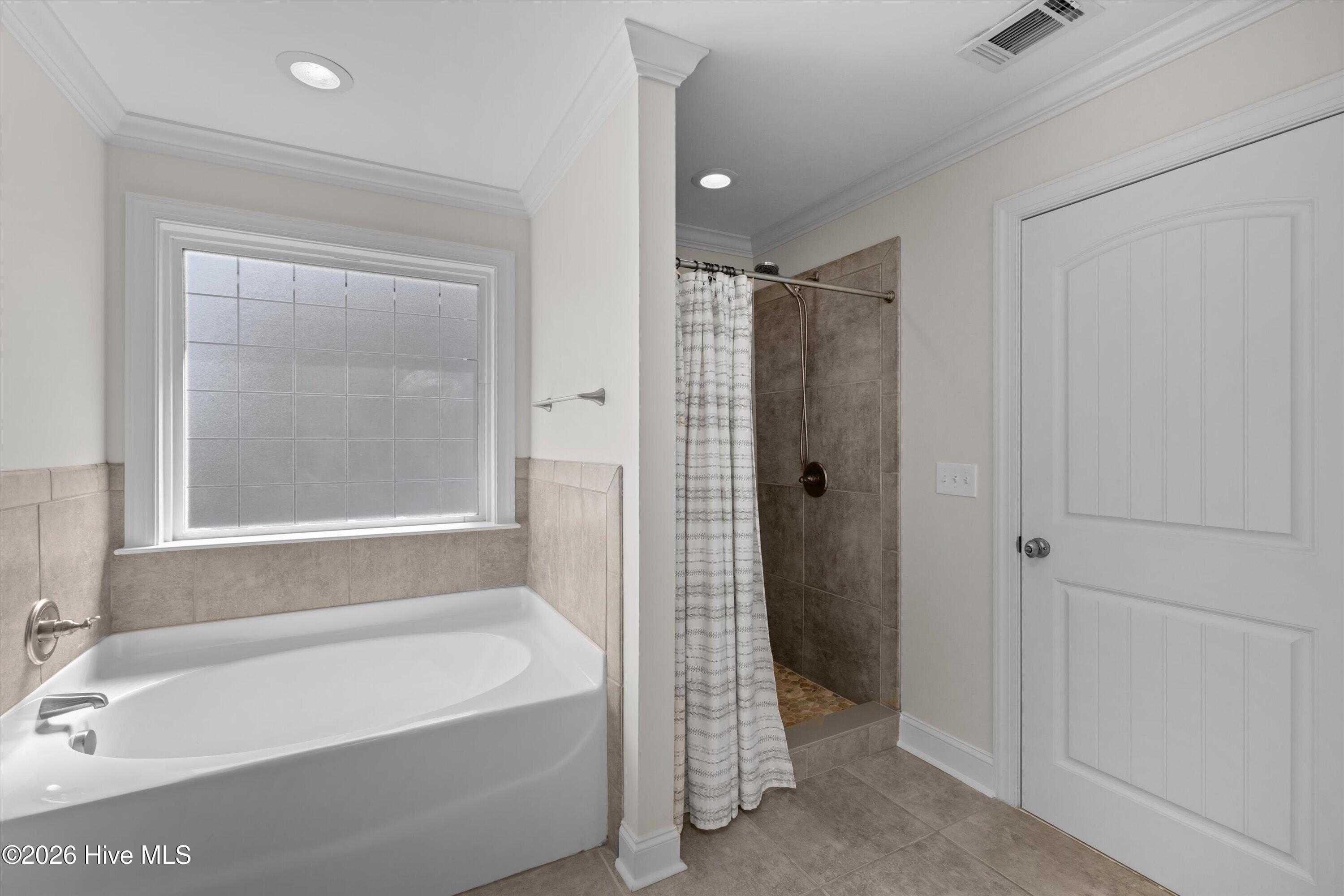 1542 Driftwood Lane Property Photo 35