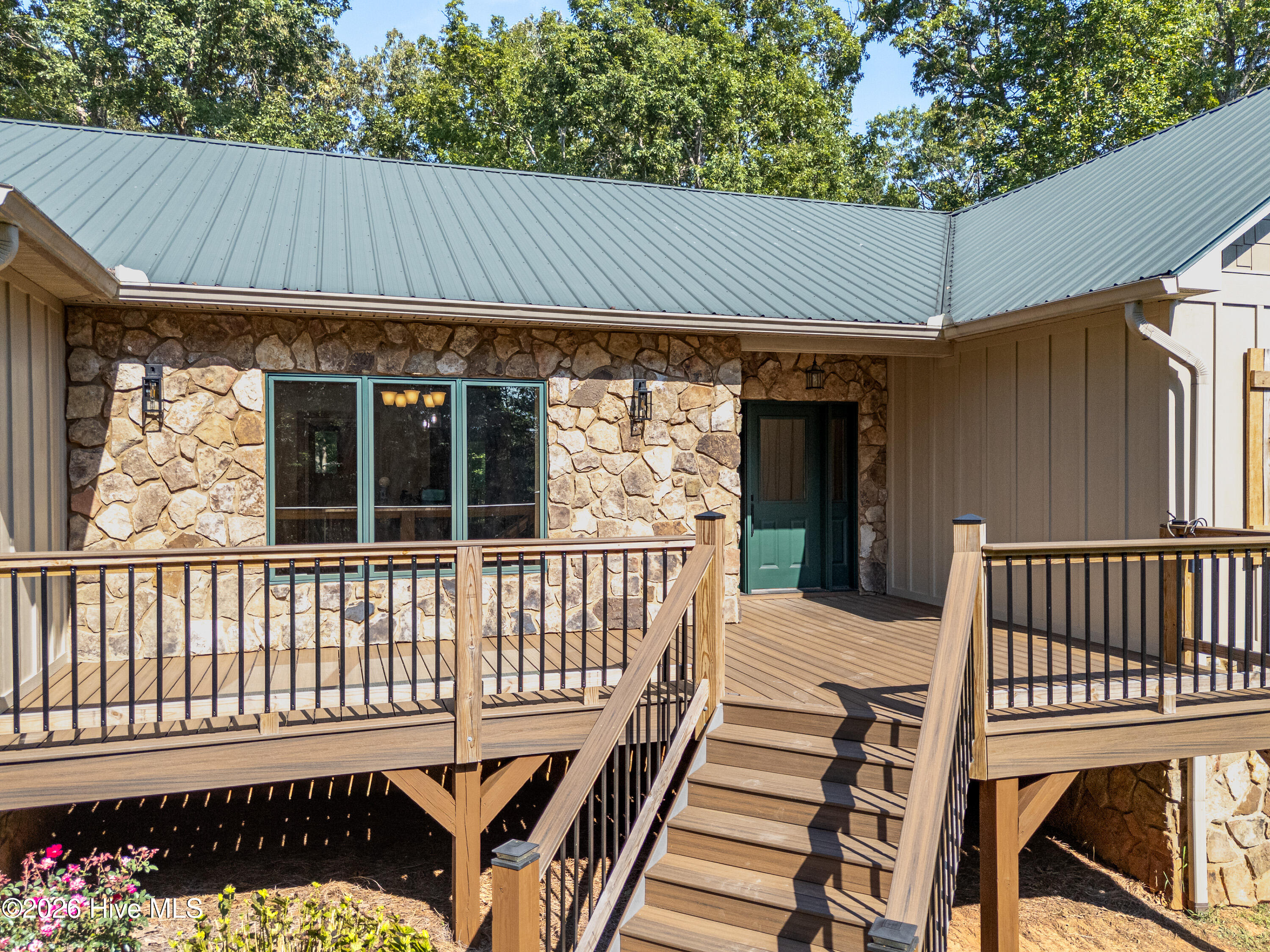 79 Harleys Cove Property Photo 2