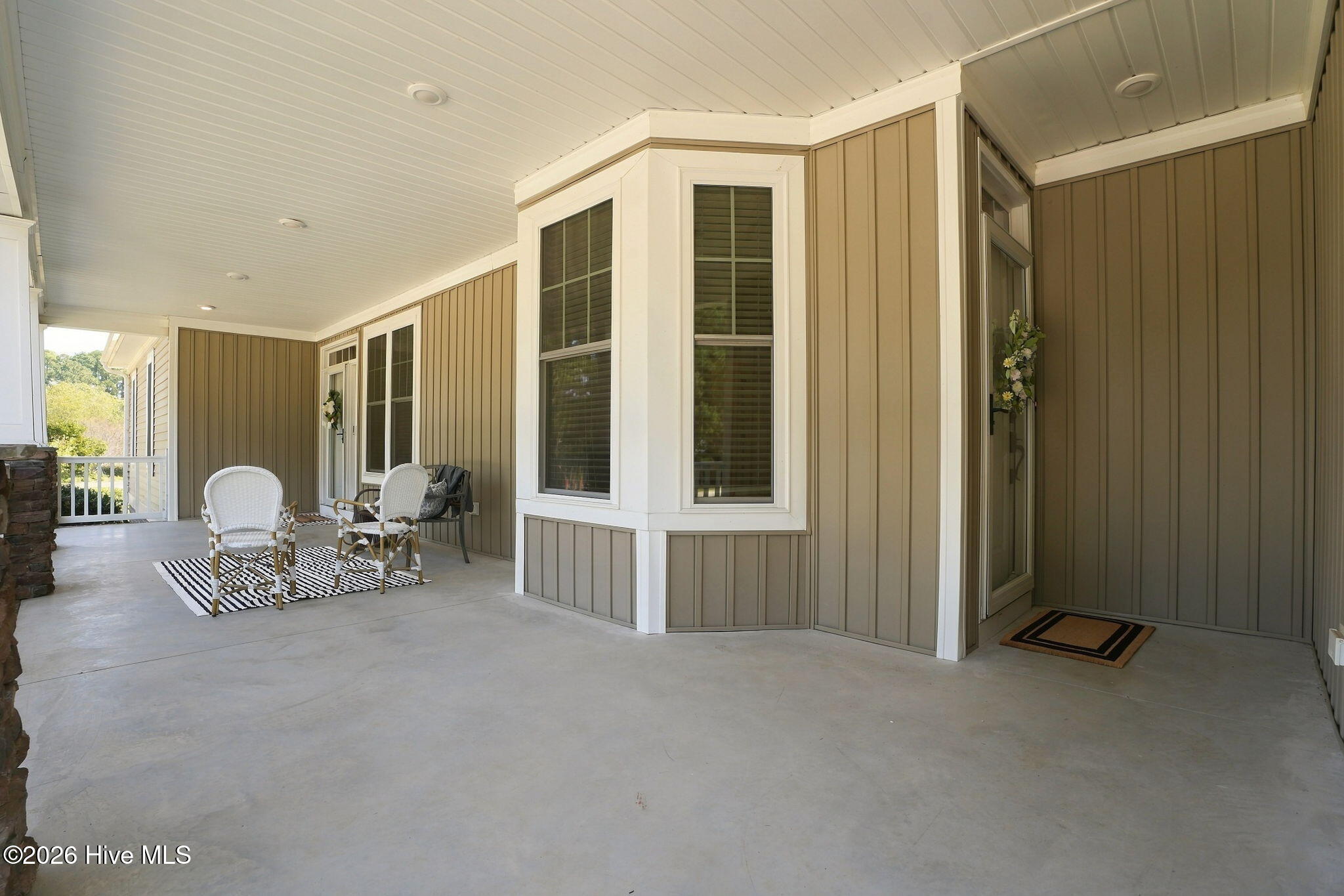 4915 Country Club Drive N Property Photo 40