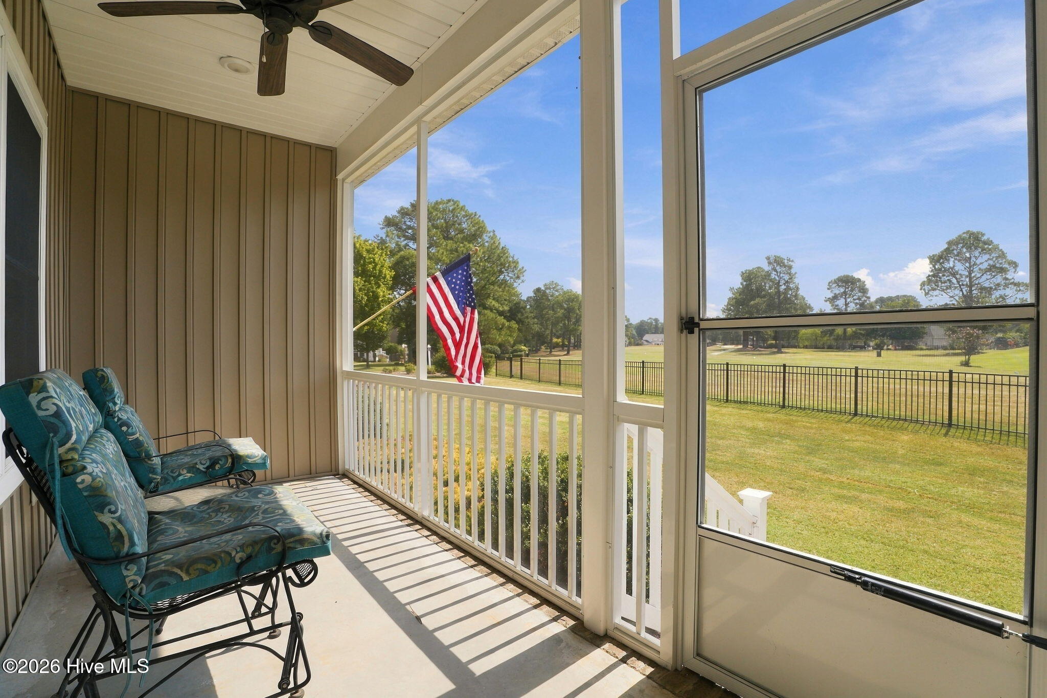 4915 Country Club Drive N Property Photo 58