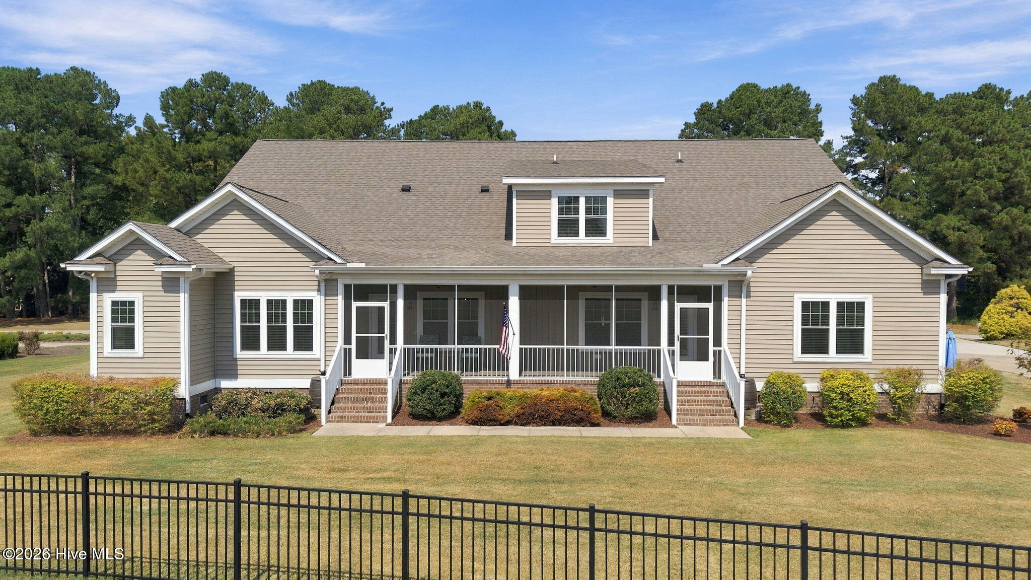 4915 Country Club Drive N Property Photo 63