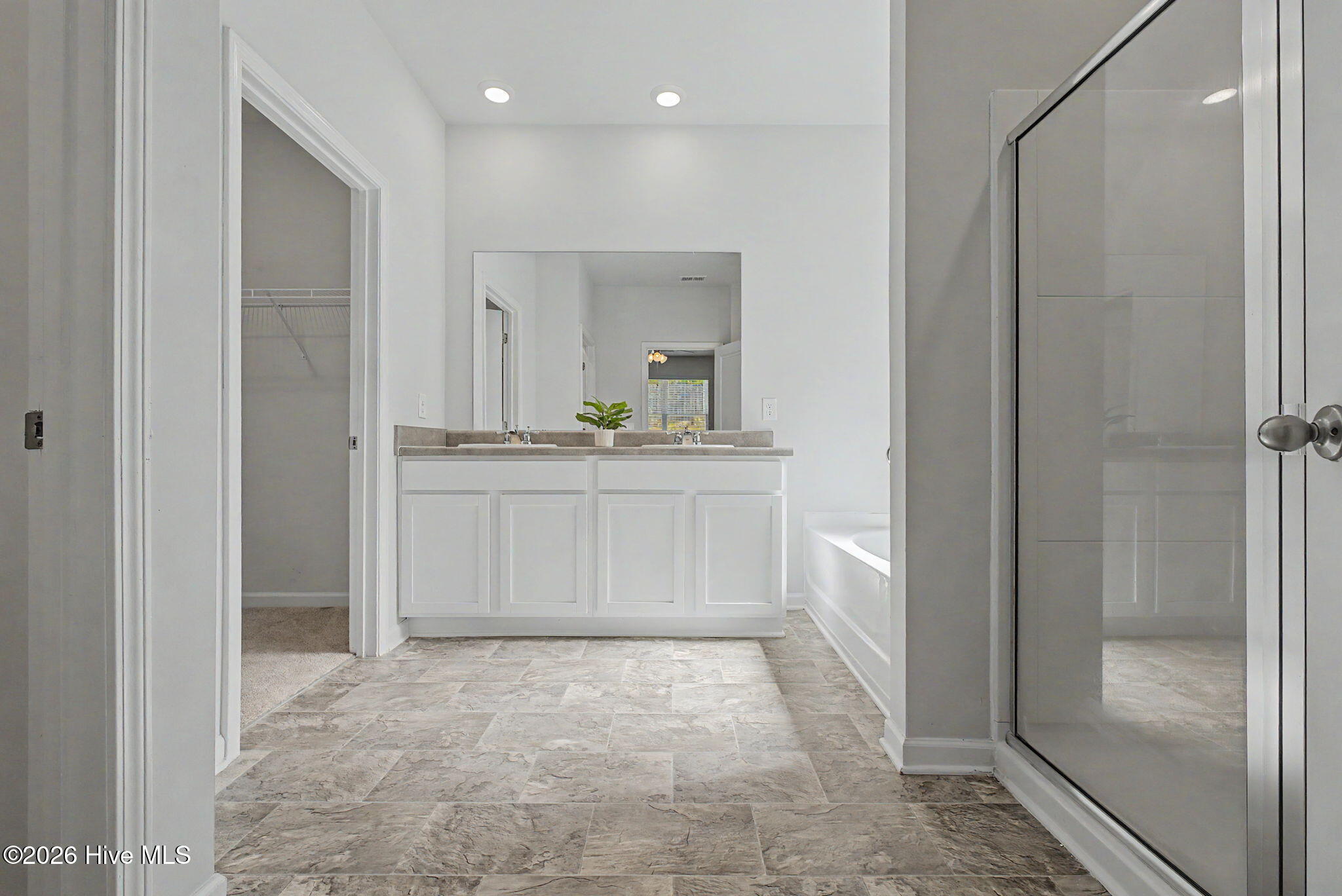 6113 Whitewater Drive Property Photo 23