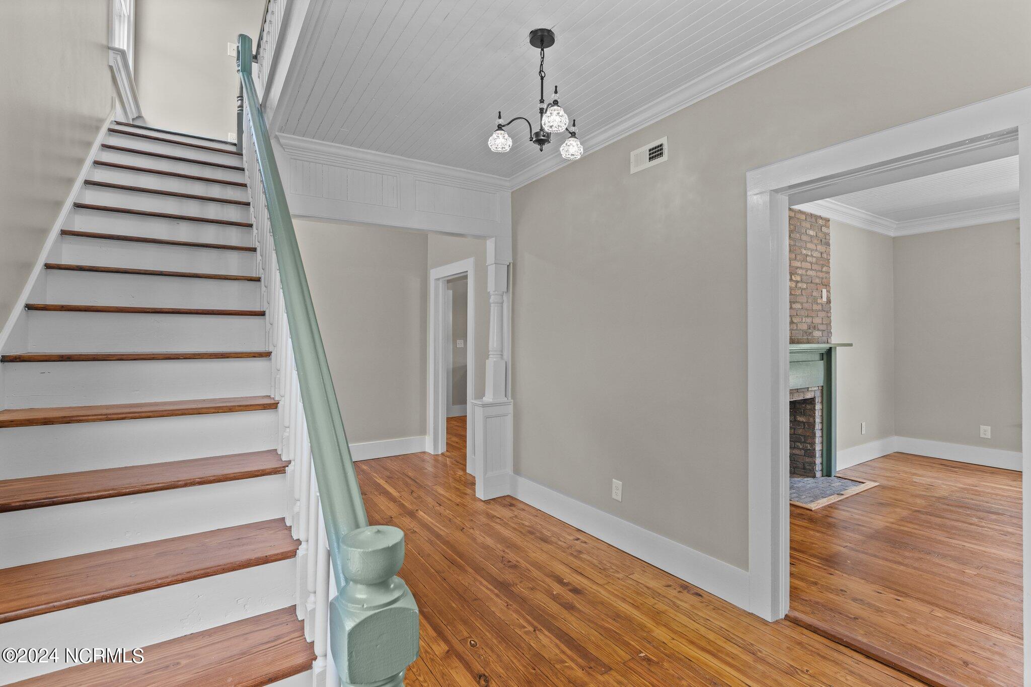 6984 Church Street Property Photo 2