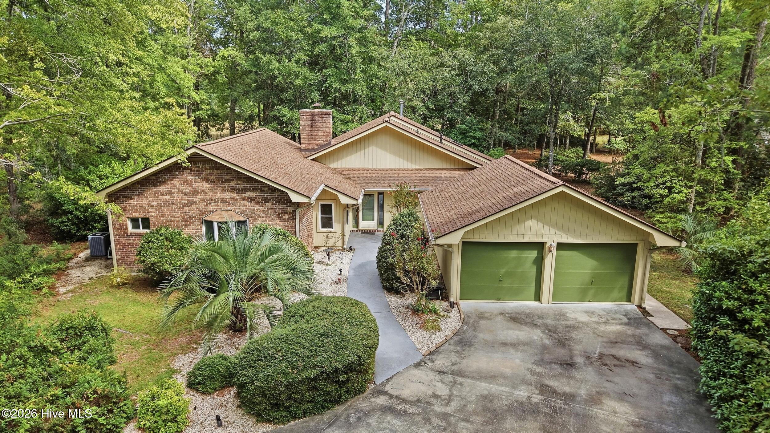 8 Niblick Court Property Photo 1