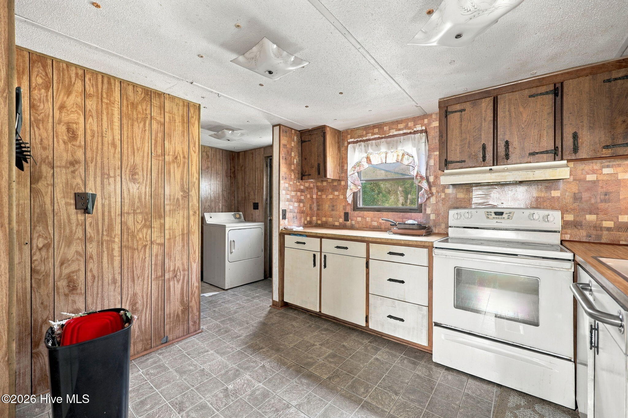 750 Sim Dawson Road Property Photo 16