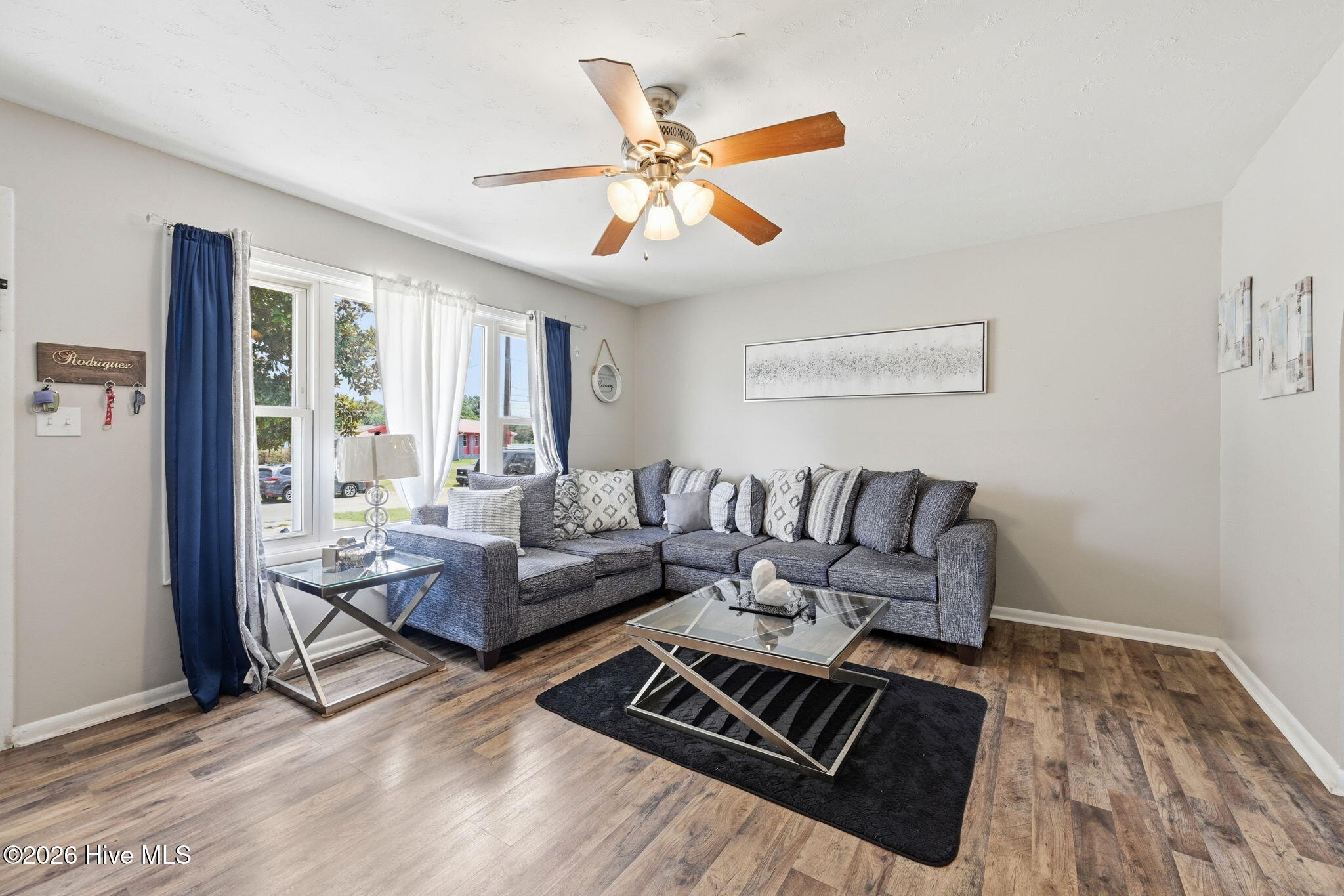 104 Yorkshire Drive Property Photo 4