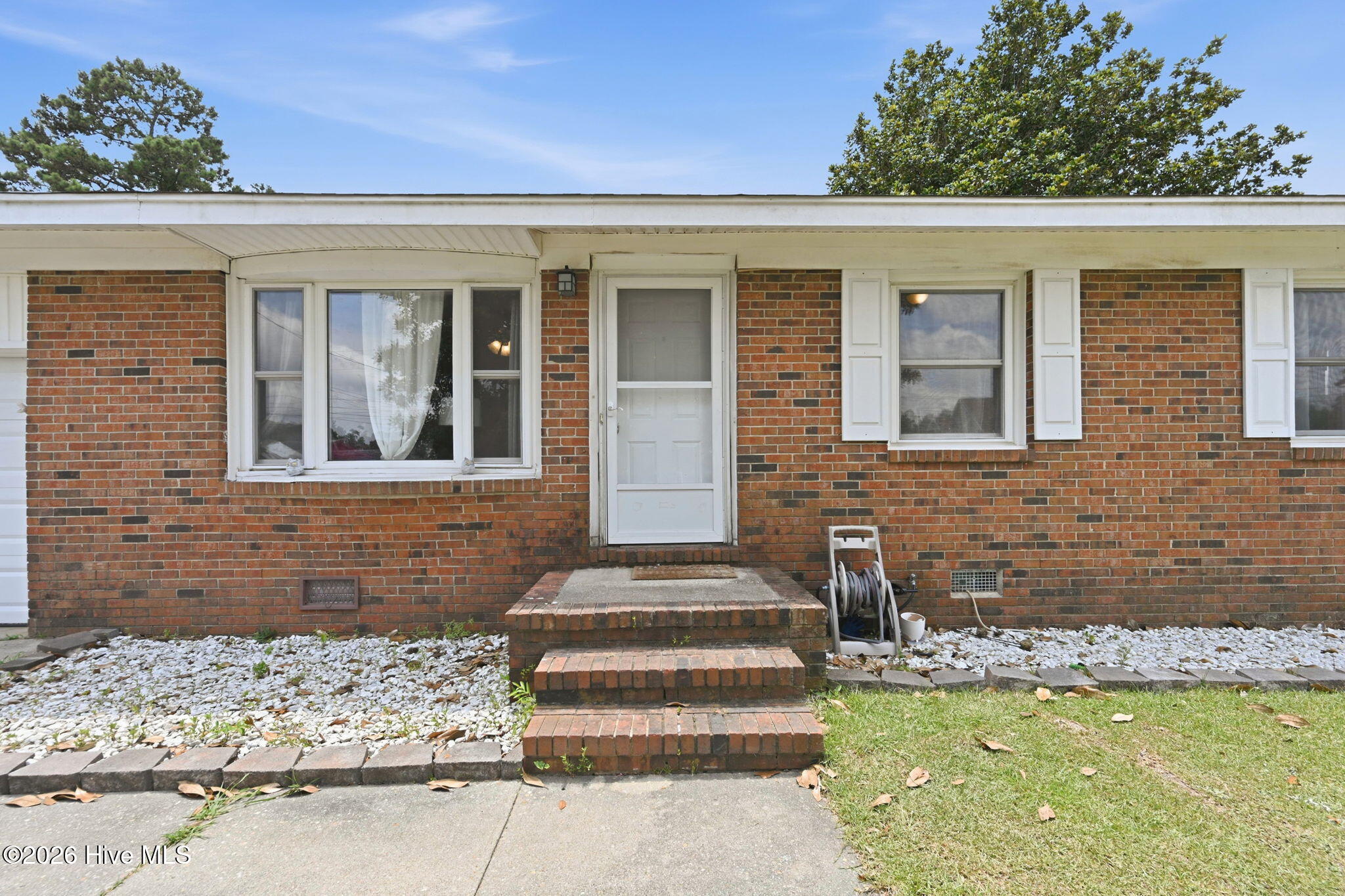 104 Yorkshire Drive Property Photo 25