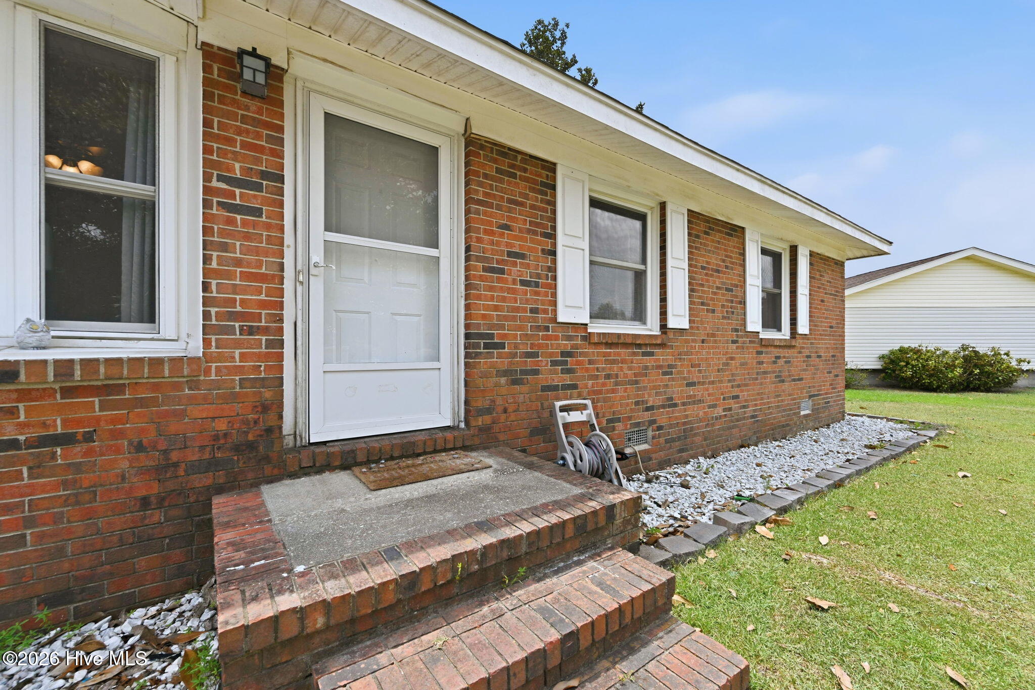 104 Yorkshire Drive Property Photo 27