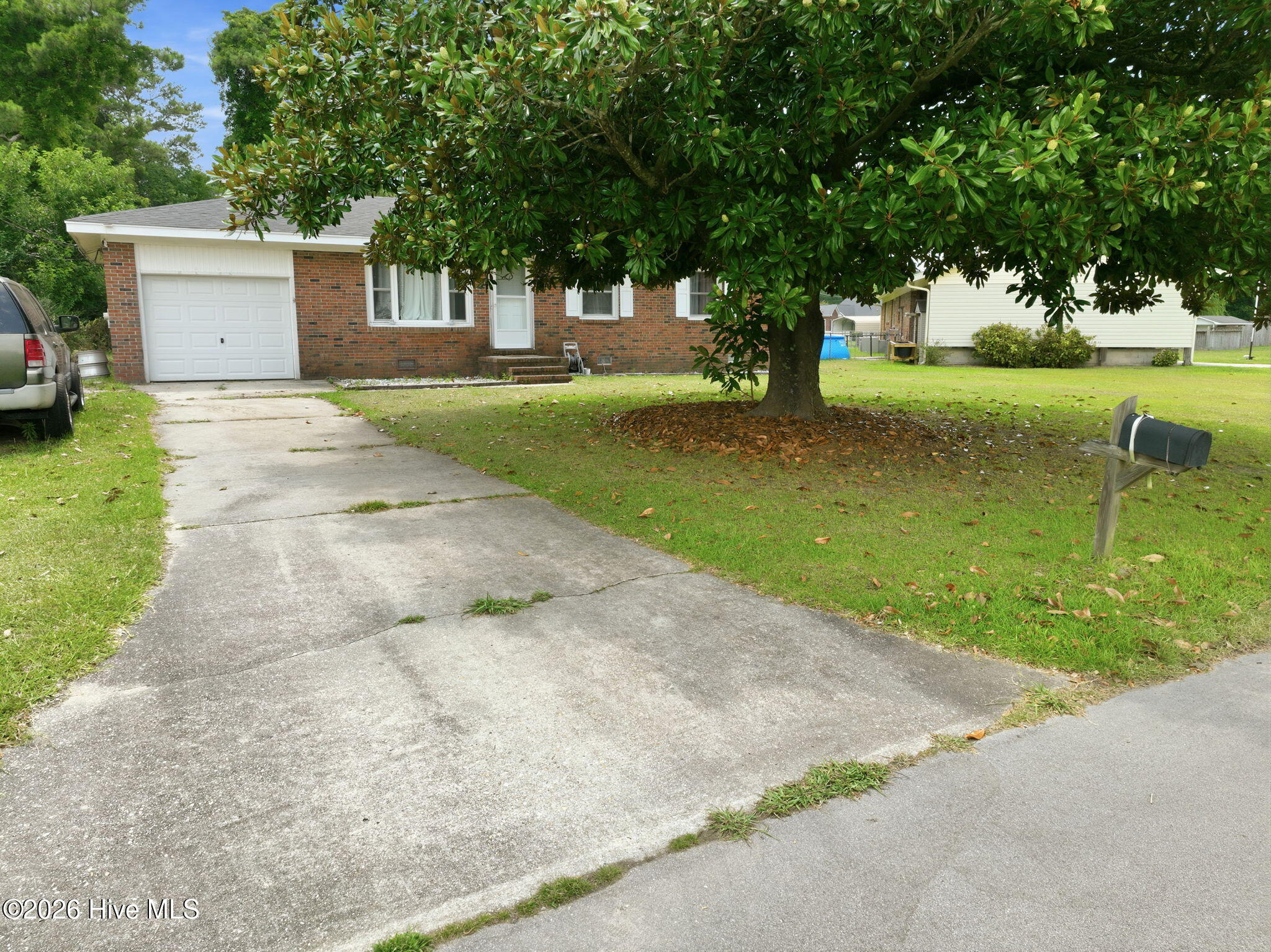 104 Yorkshire Drive Property Photo 29