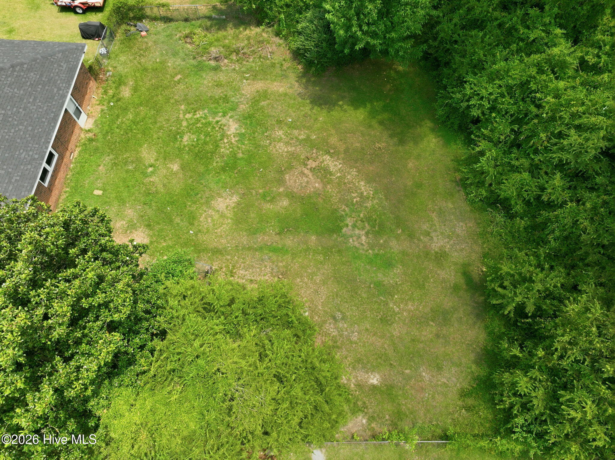 104 Yorkshire Drive Property Photo 33