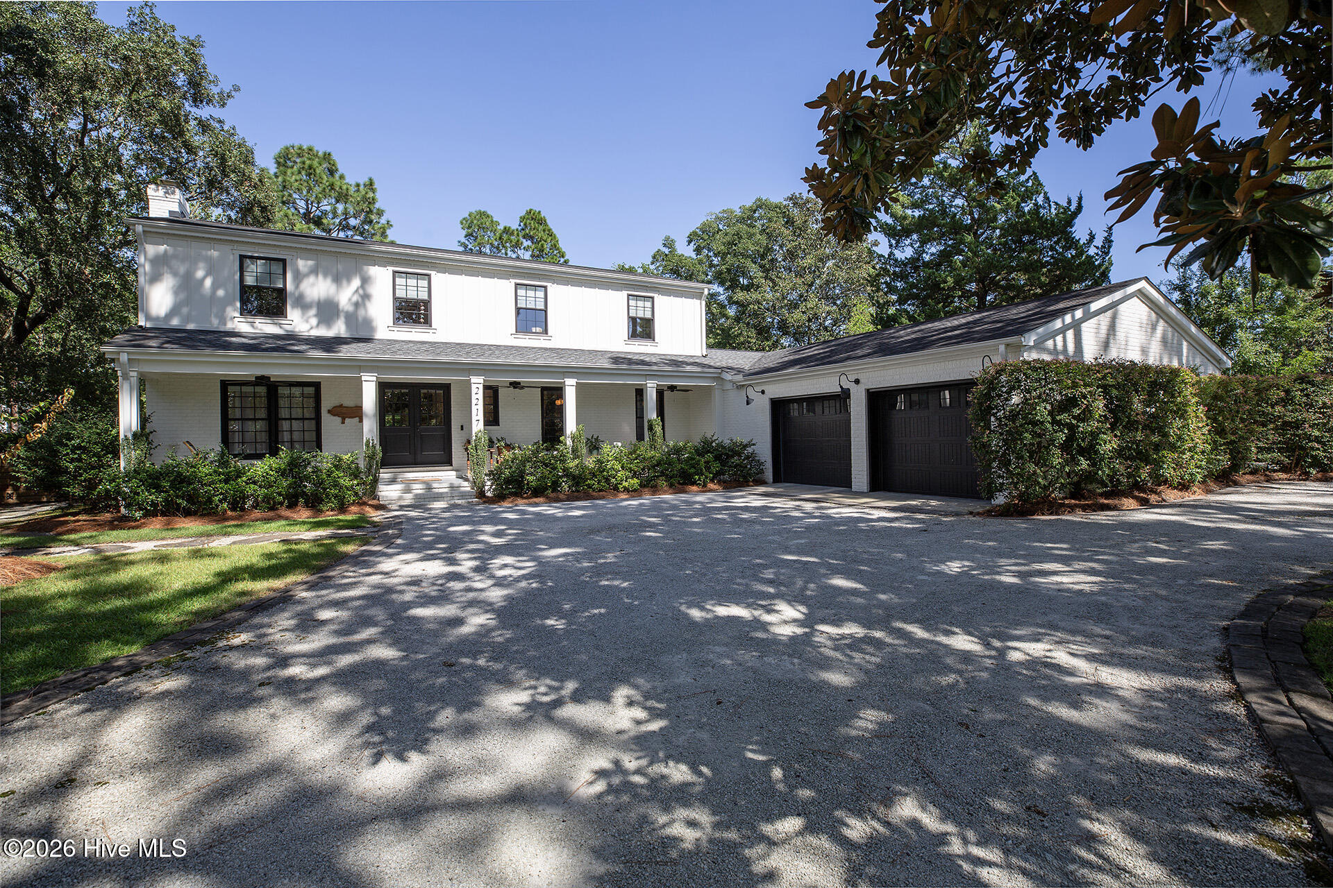 2217 S Canterbury Road Property Photo 1