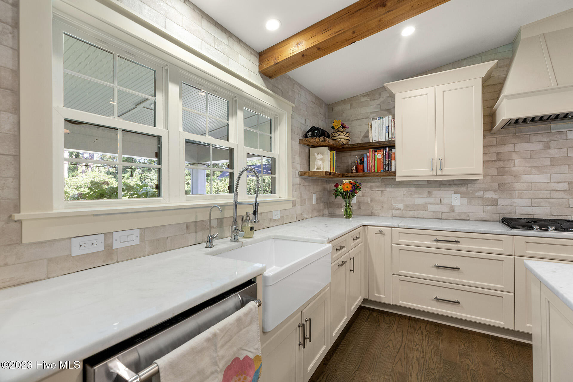 2217 S Canterbury Road Property Photo 19