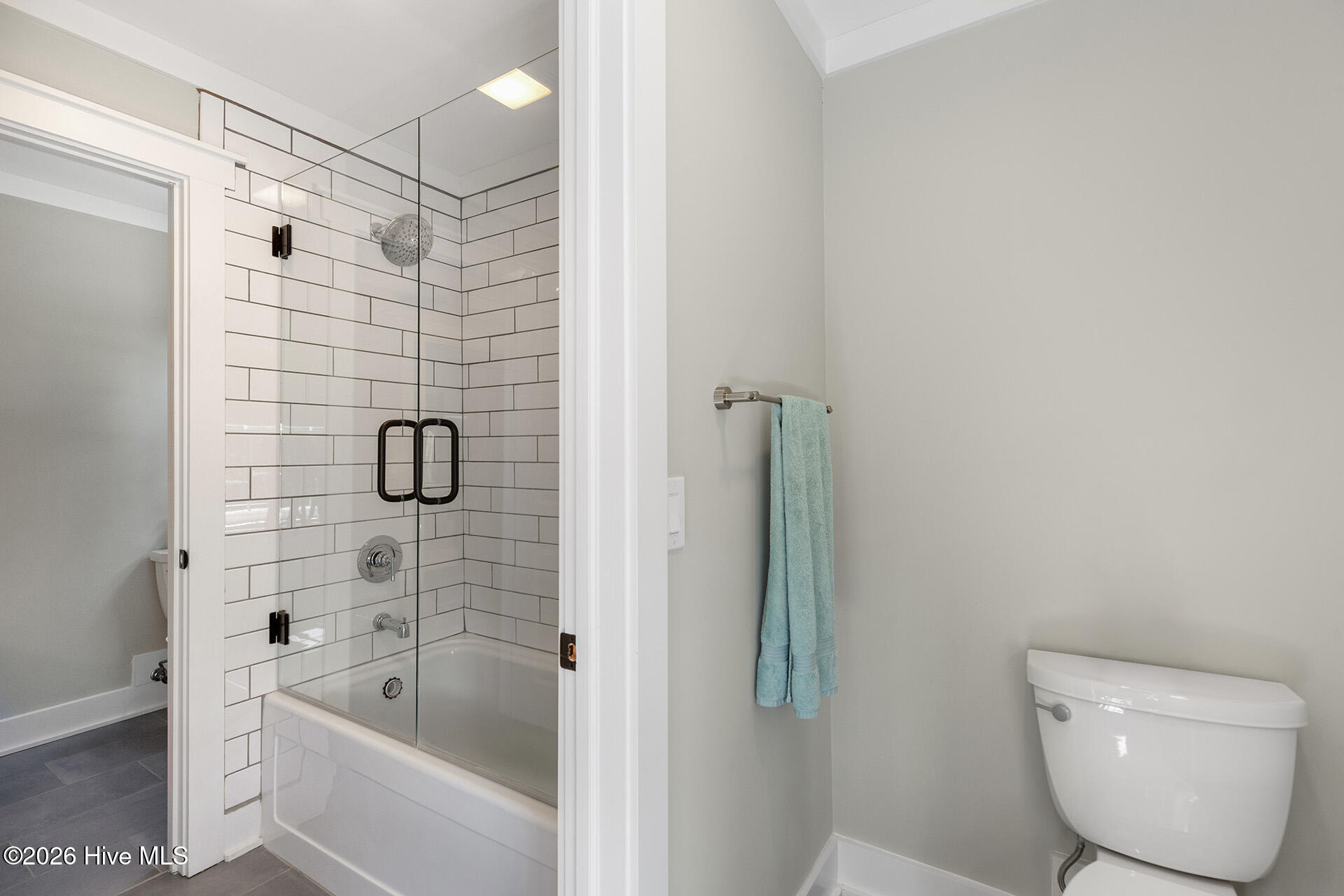 2217 S Canterbury Road Property Photo 43