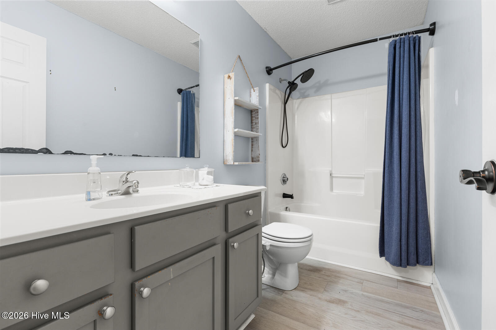 108 Walnut Hills Drive Property Photo 18
