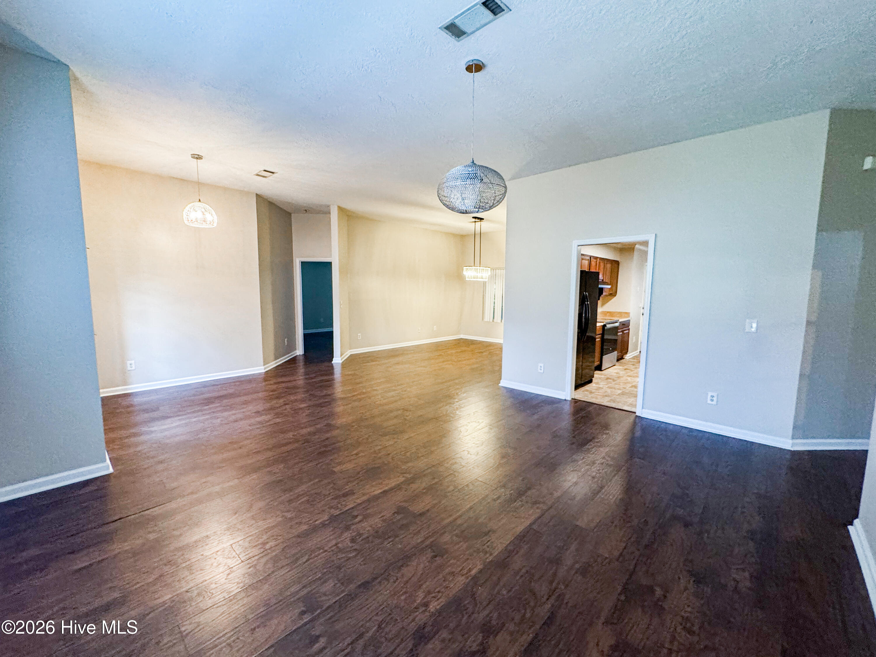 2928 Arrowwood Circle Property Photo 6