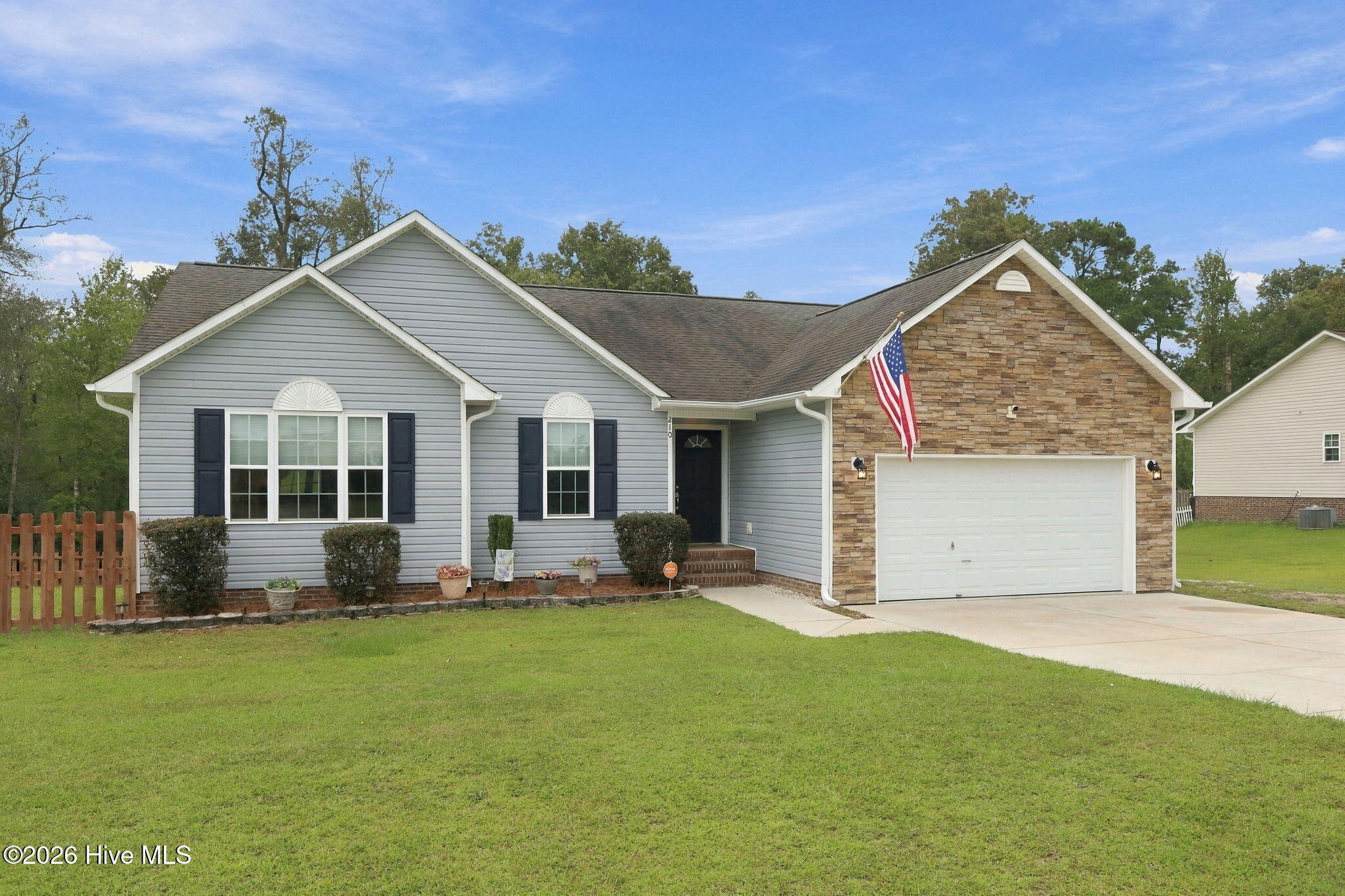 210 Gillespie Drive Property Photo 2