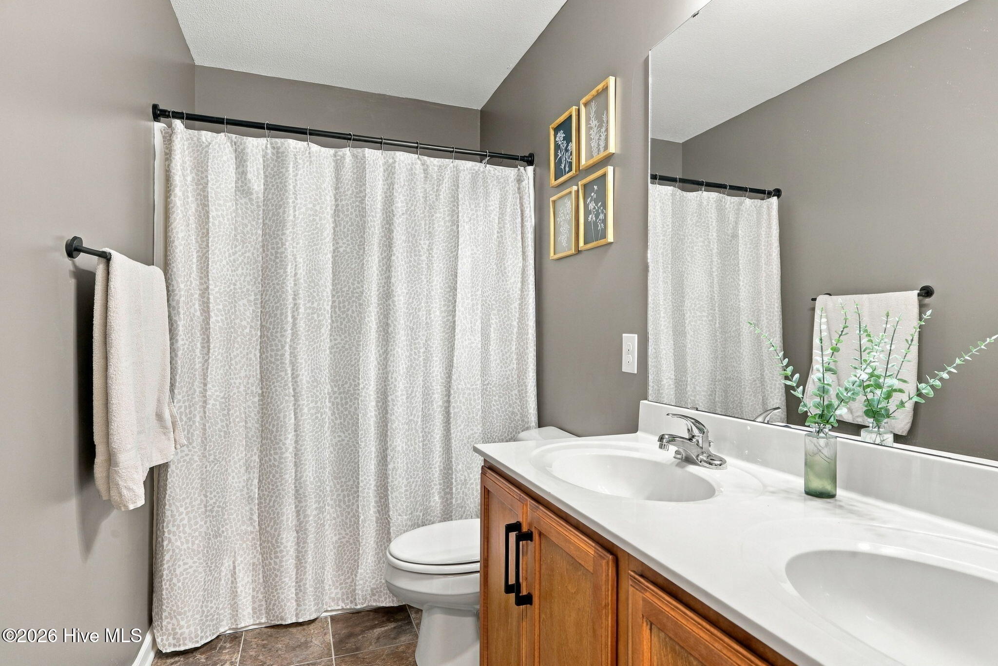 210 Gillespie Drive Property Photo 22