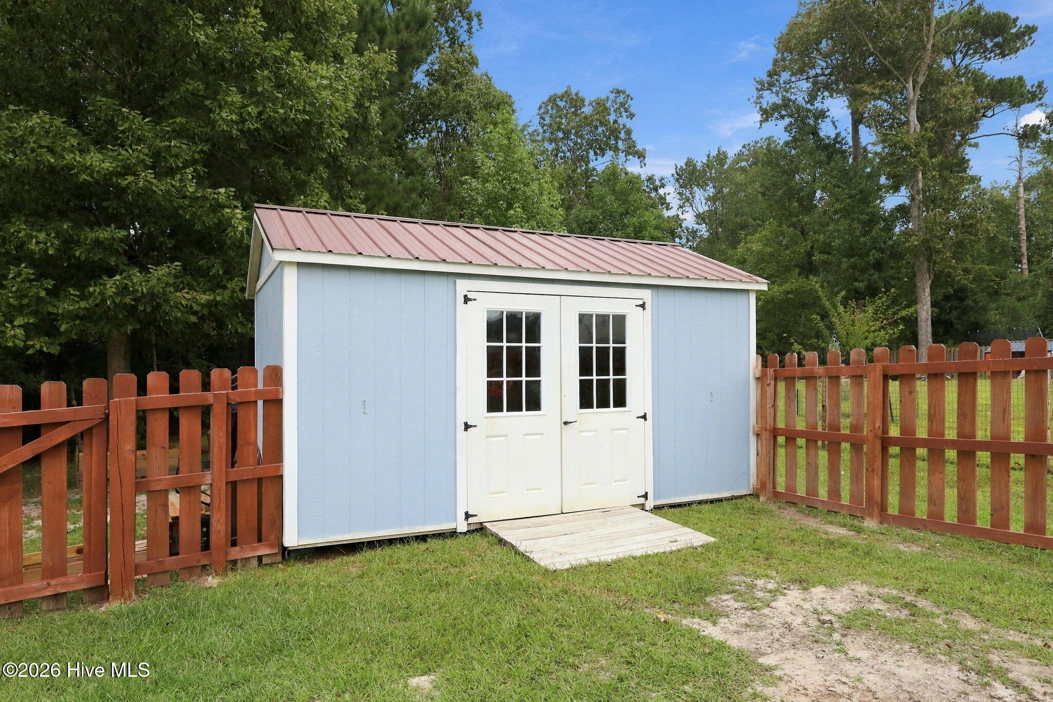 210 Gillespie Drive Property Photo 31
