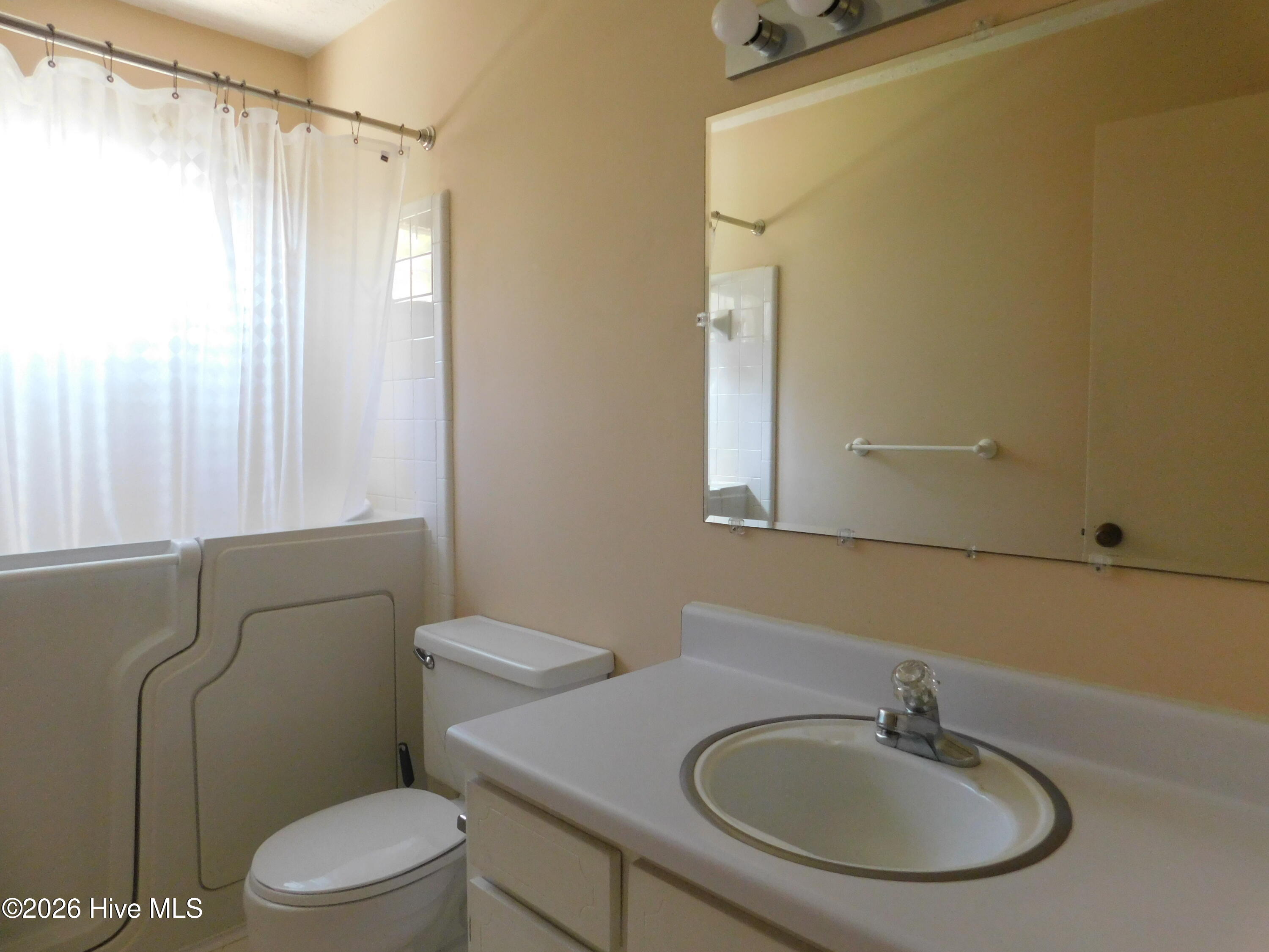 12460 Laurelcrest Road Property Photo 20