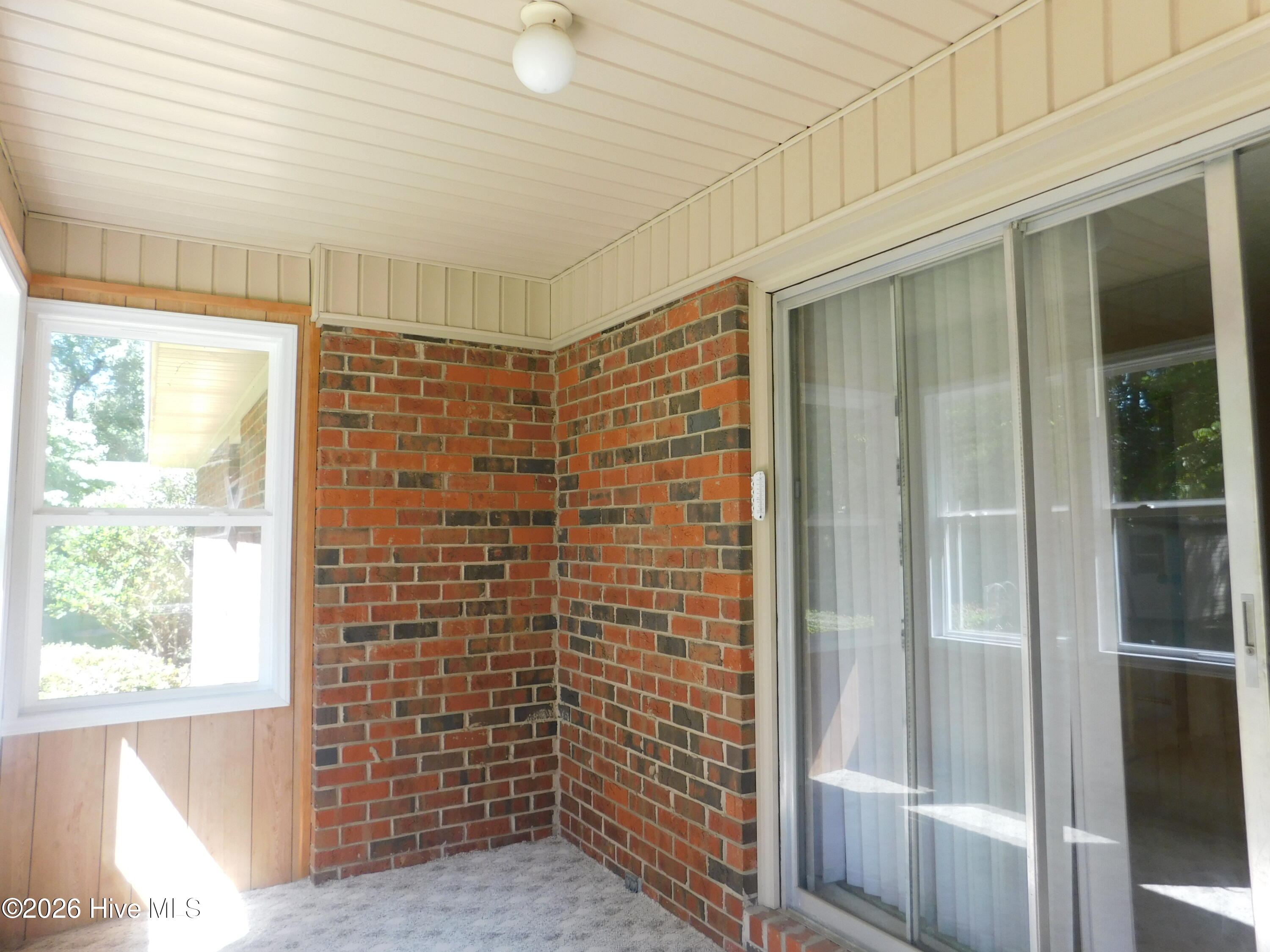 12460 Laurelcrest Road Property Photo 25
