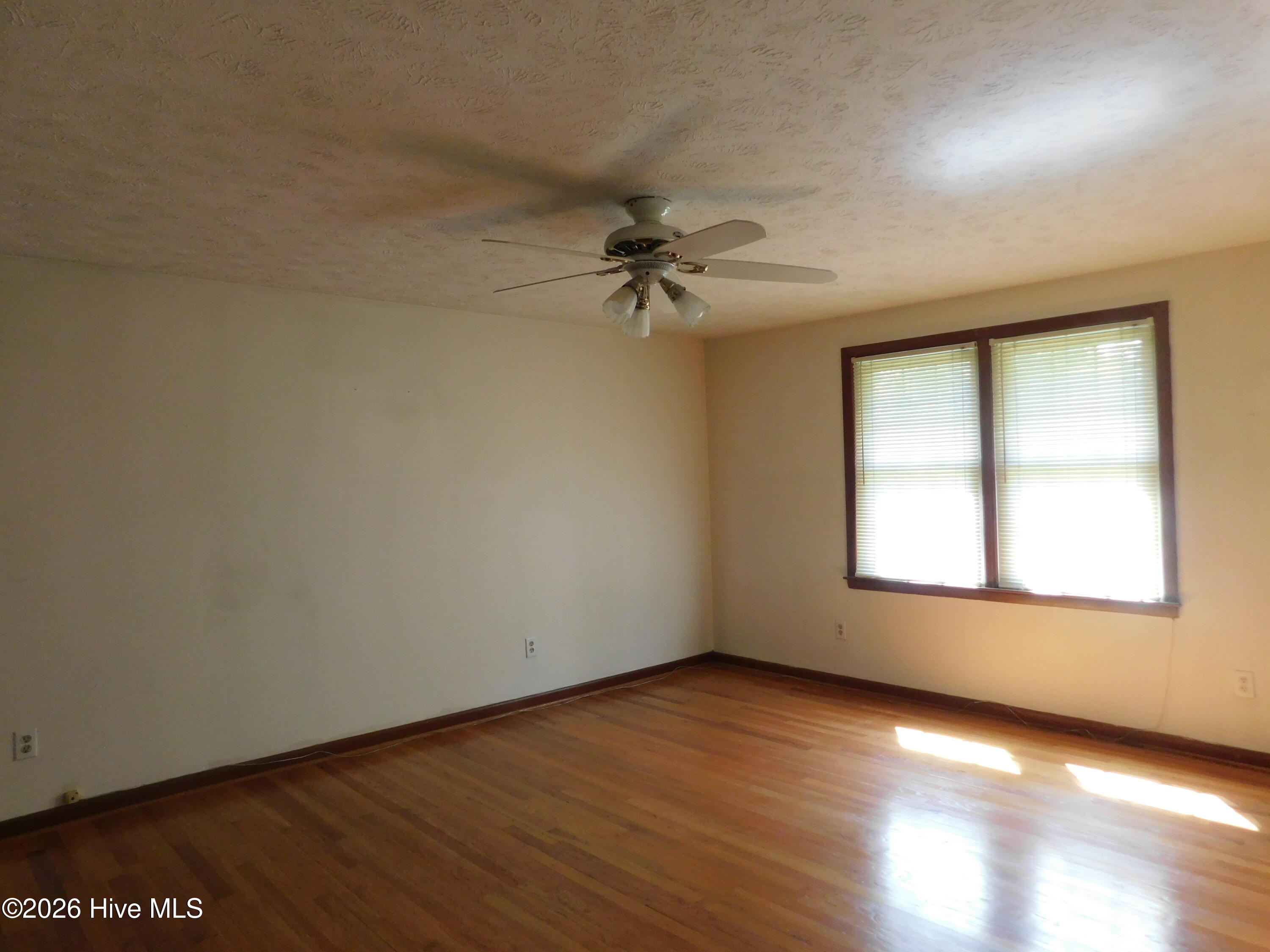 12460 Laurelcrest Road Property Photo 28