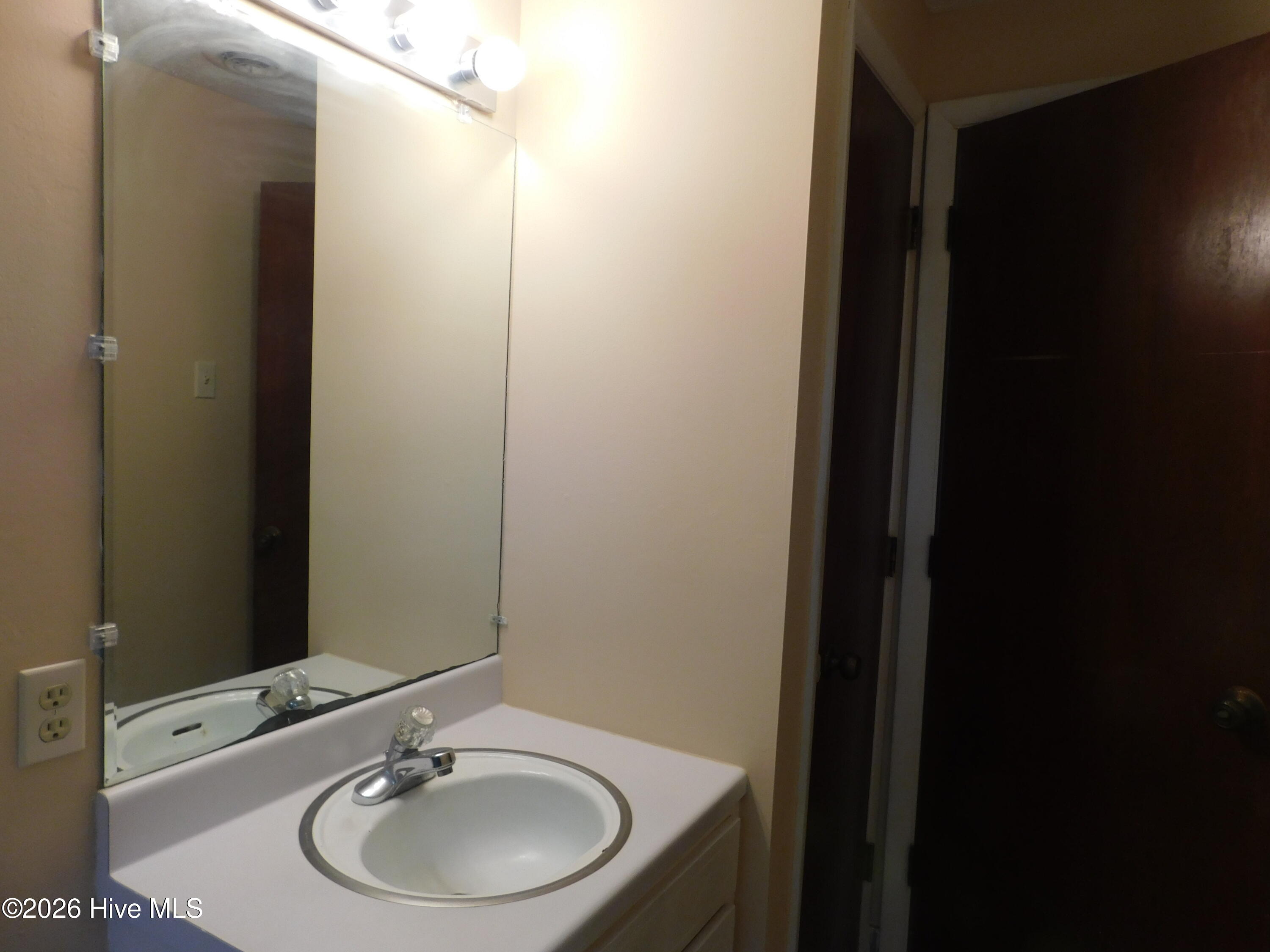 12460 Laurelcrest Road Property Photo 31