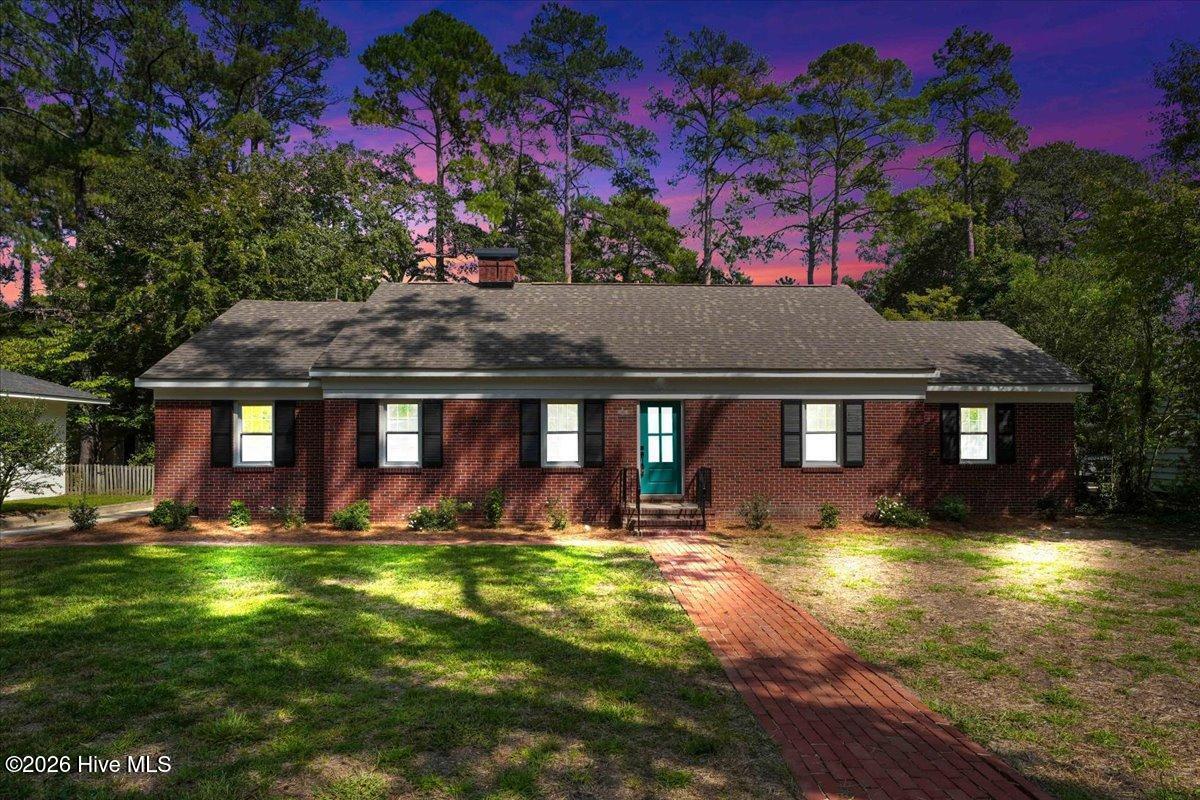 521 S Taylor Street Property Photo 1