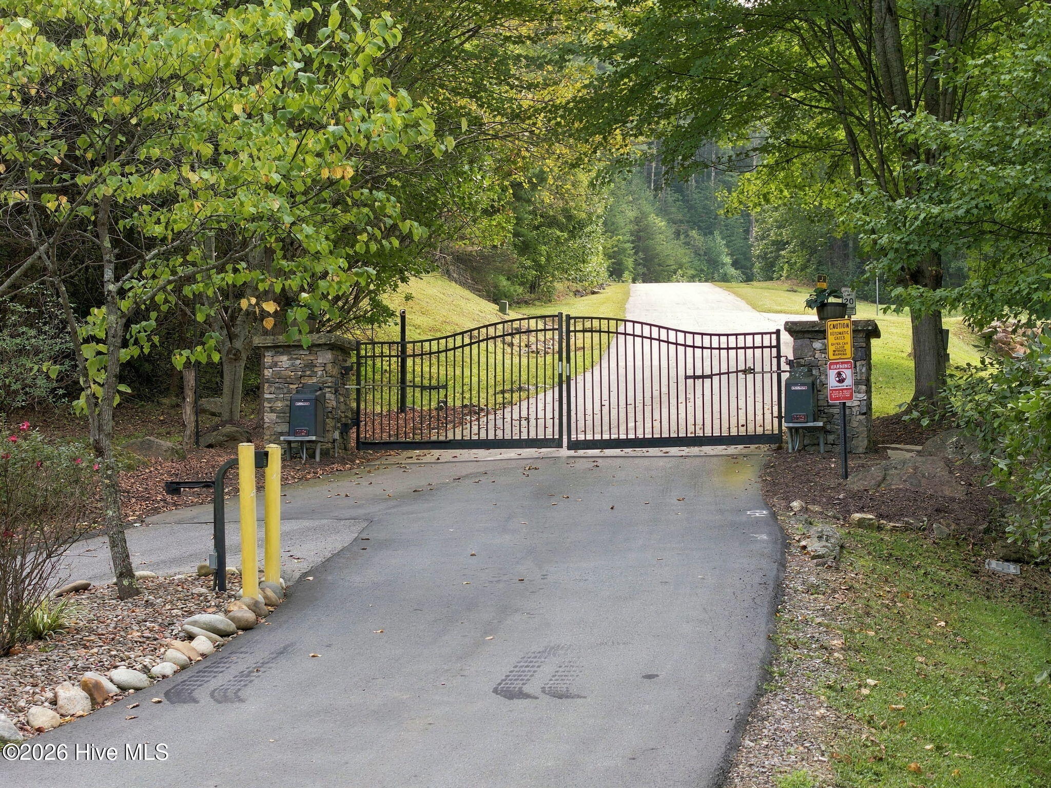 75 Balsamwood Road Property Photo 13
