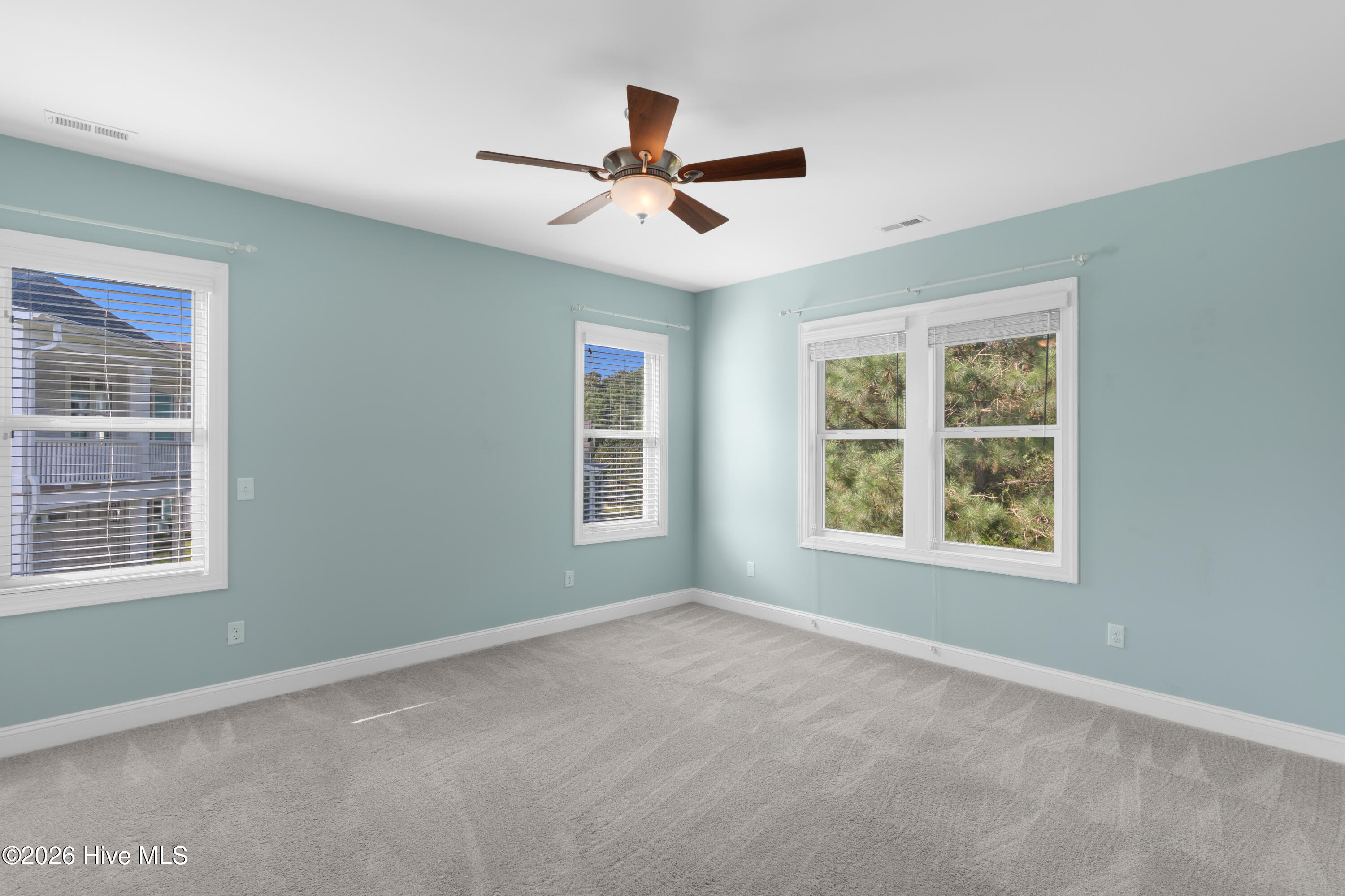 251 Everett Park Trail Property Photo 31