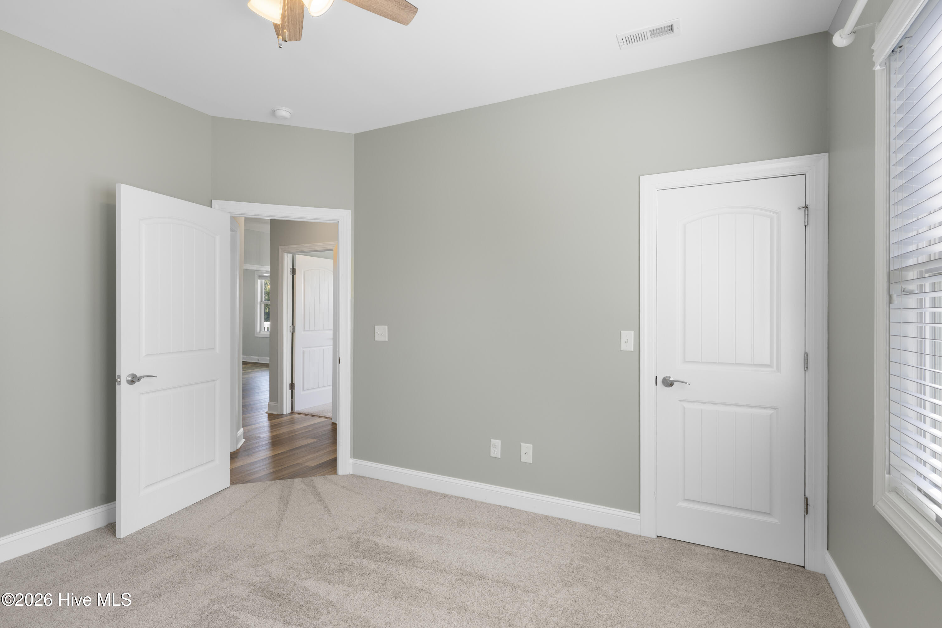 251 Everett Park Trail Property Photo 42