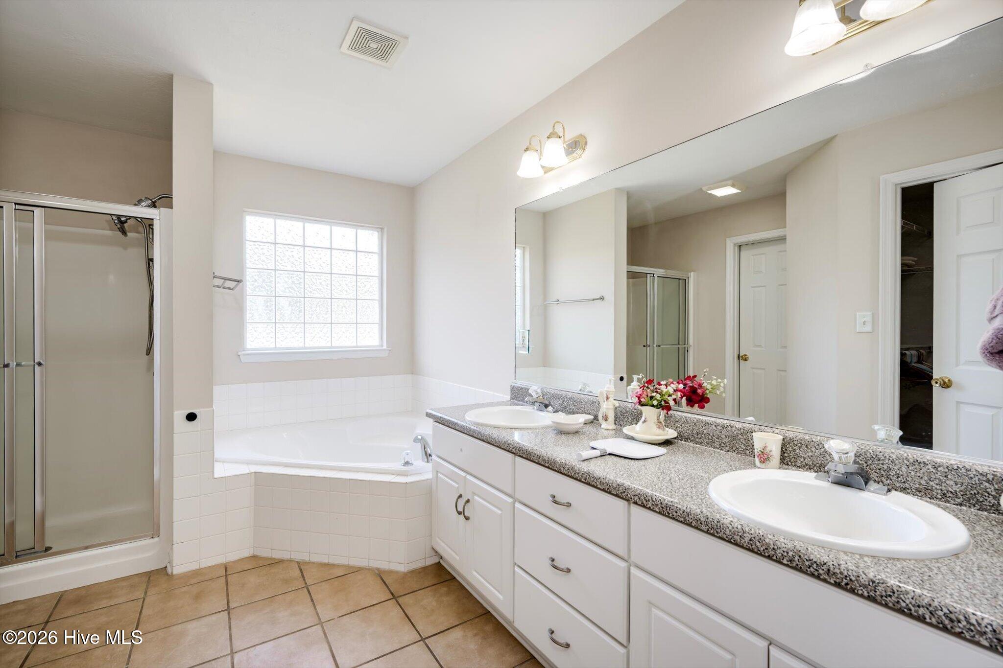 2011 Sylvan Lake Drive Property Photo 20