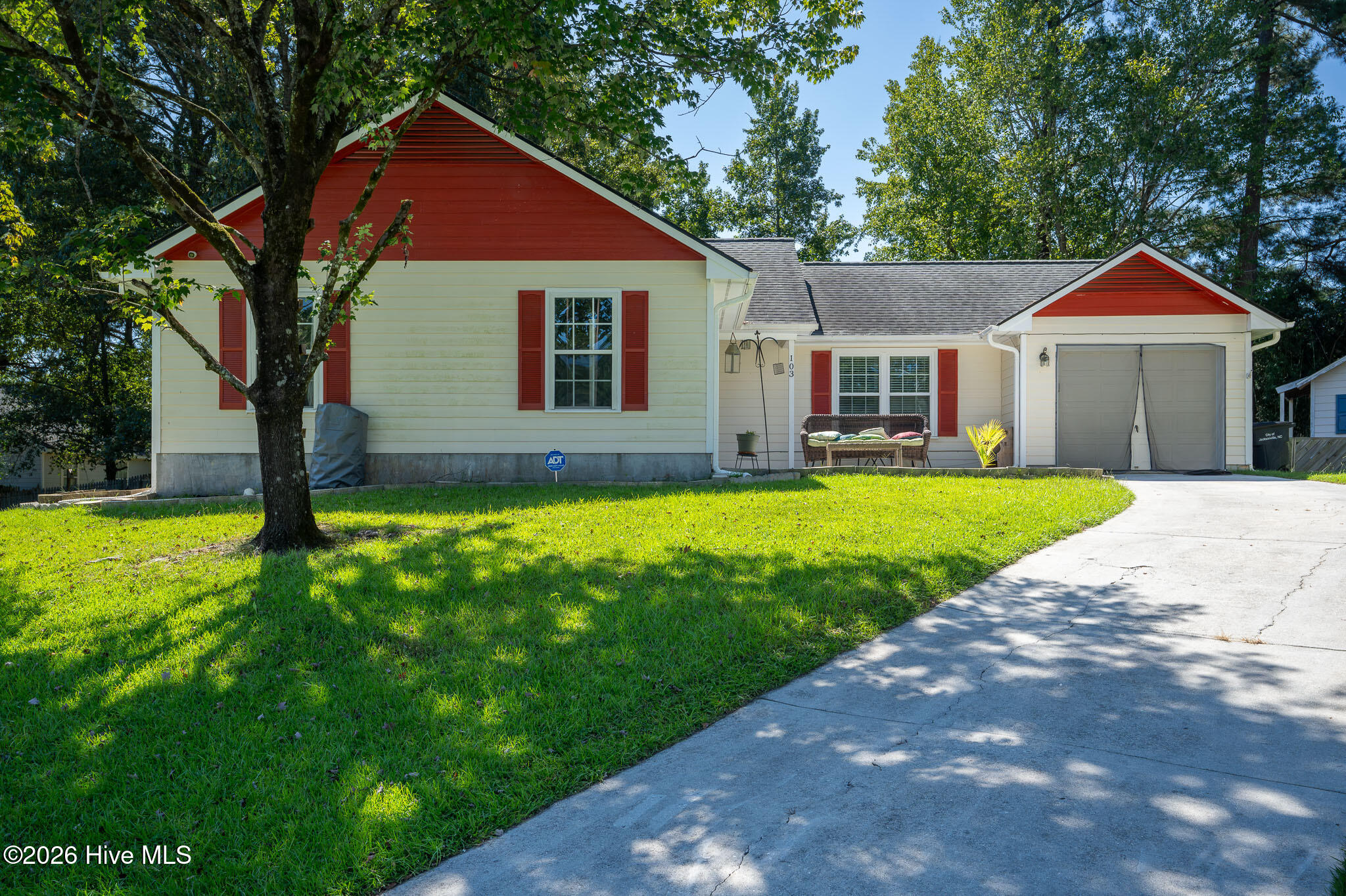 103 Tory Circle Property Photo 3
