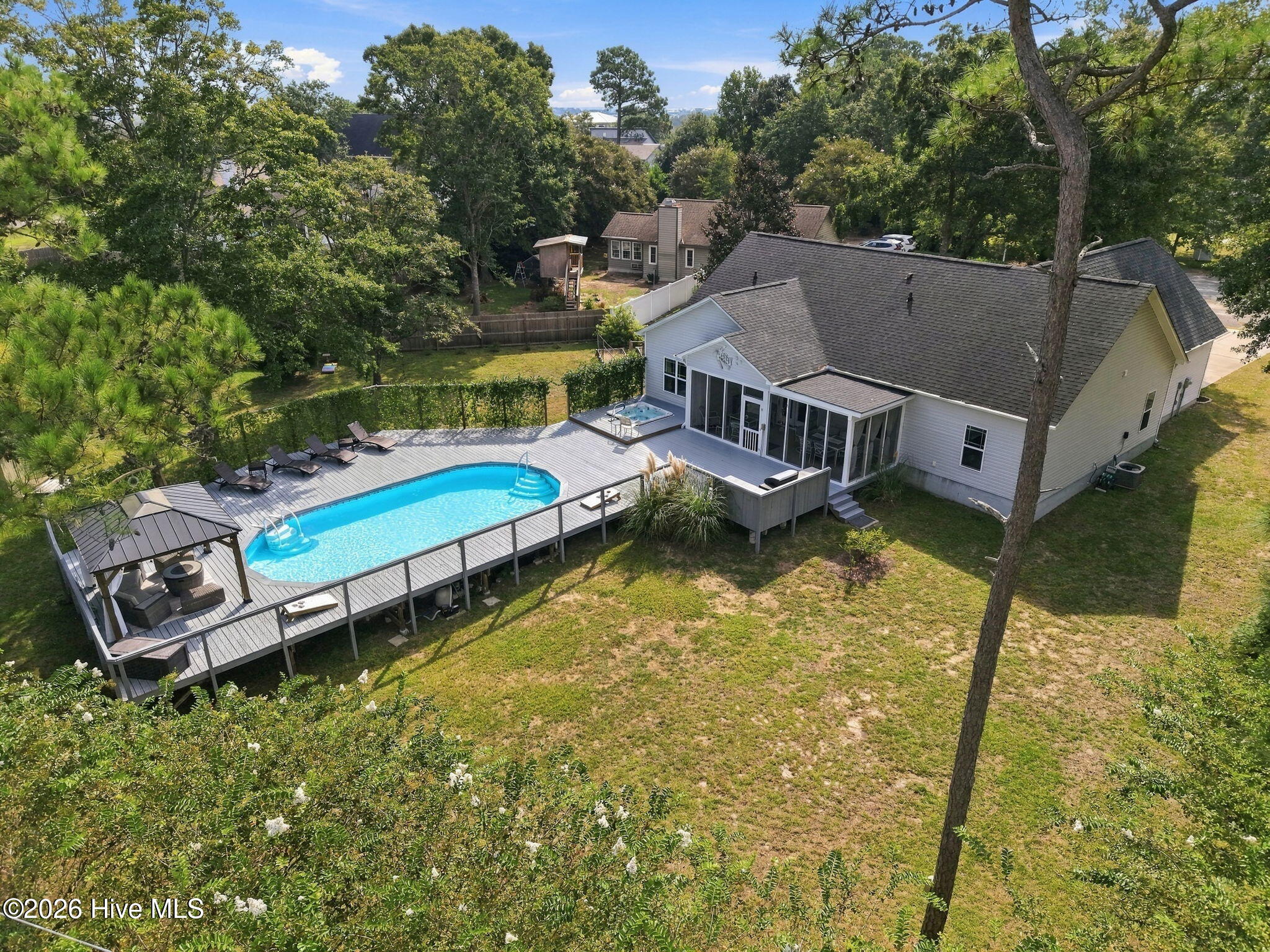 107 Sea Breeze Court Property Photo 38