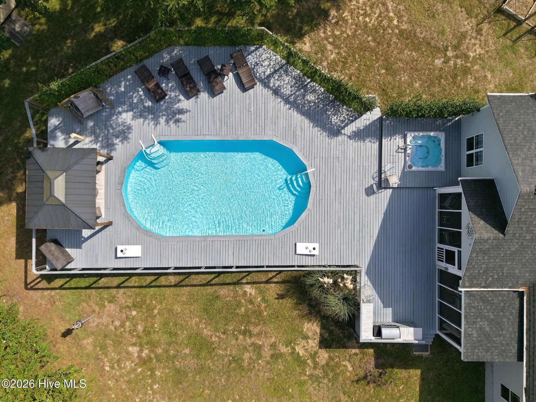 107 Sea Breeze Court Property Photo 40