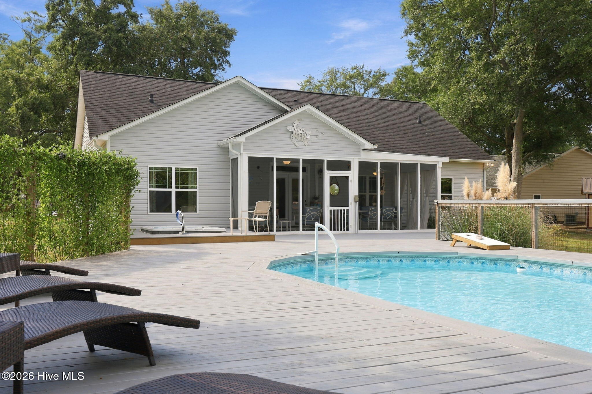107 Sea Breeze Court Property Photo 46