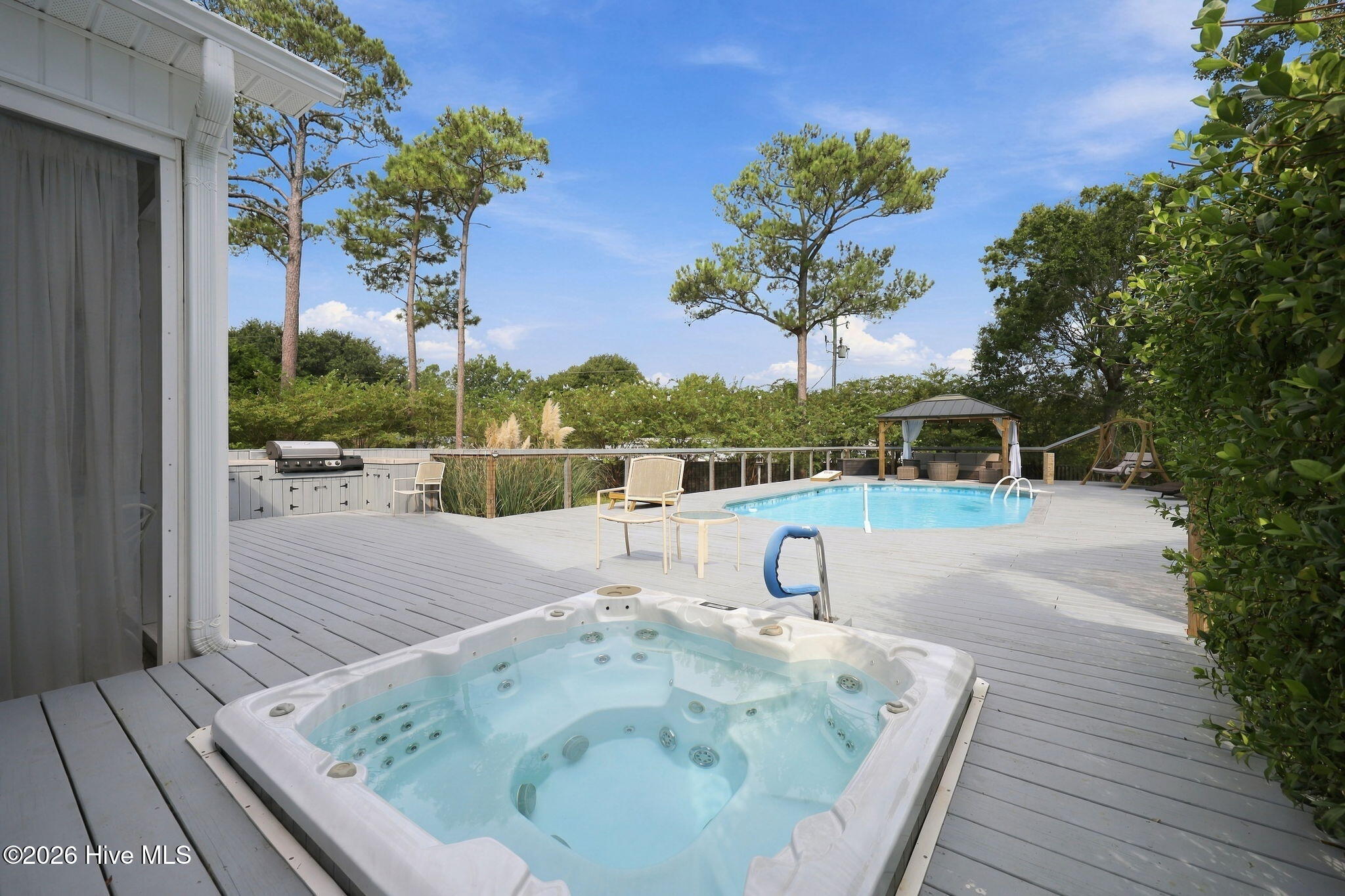 107 Sea Breeze Court Property Photo 49